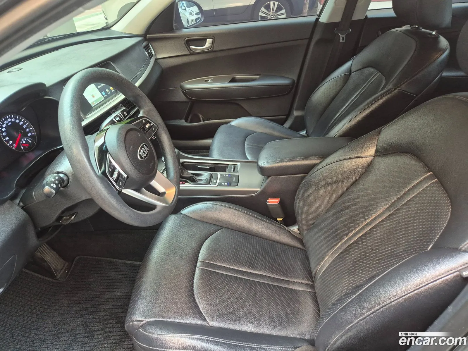 Kia K5 2018 — 2