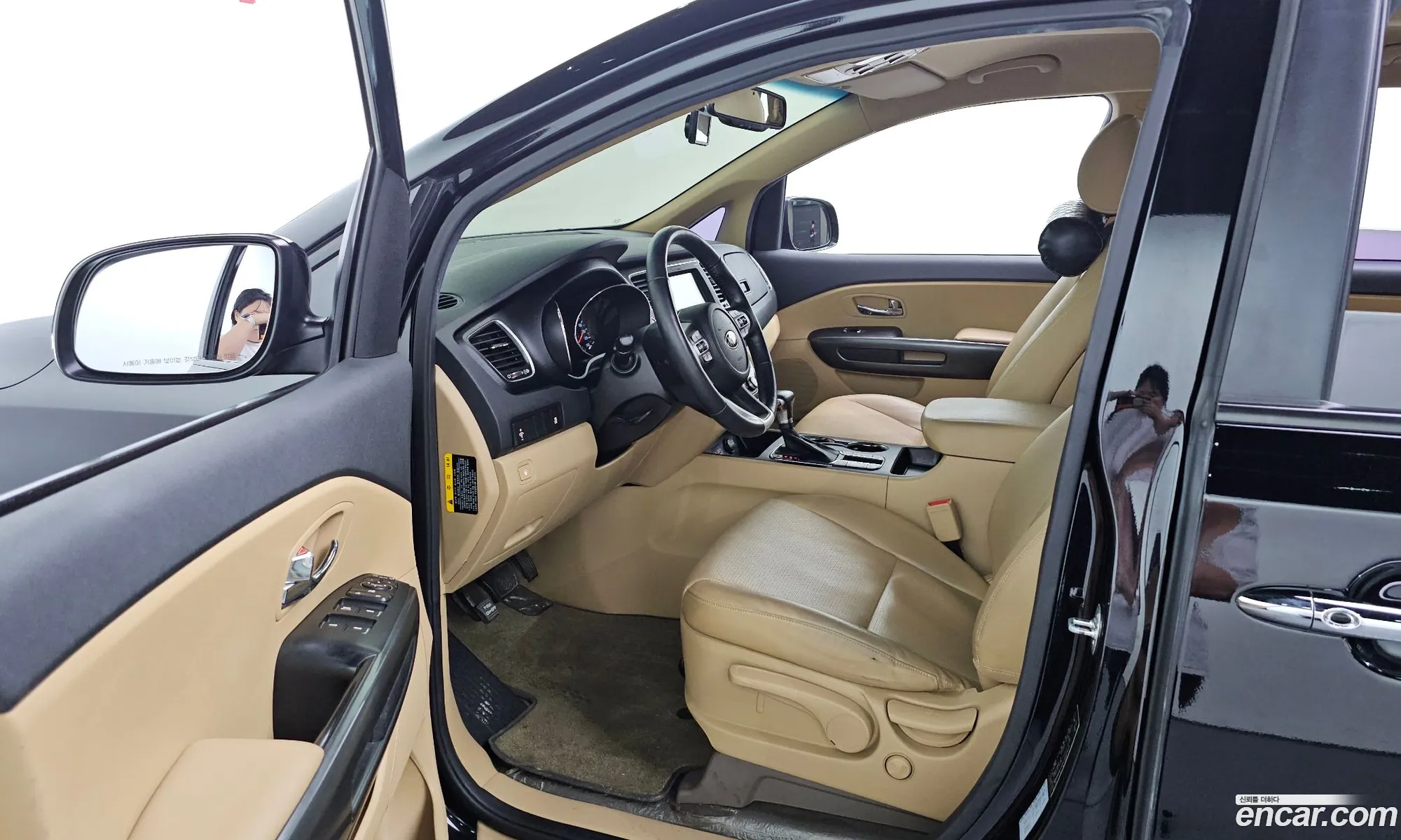 Kia Carnival 2018 — 30