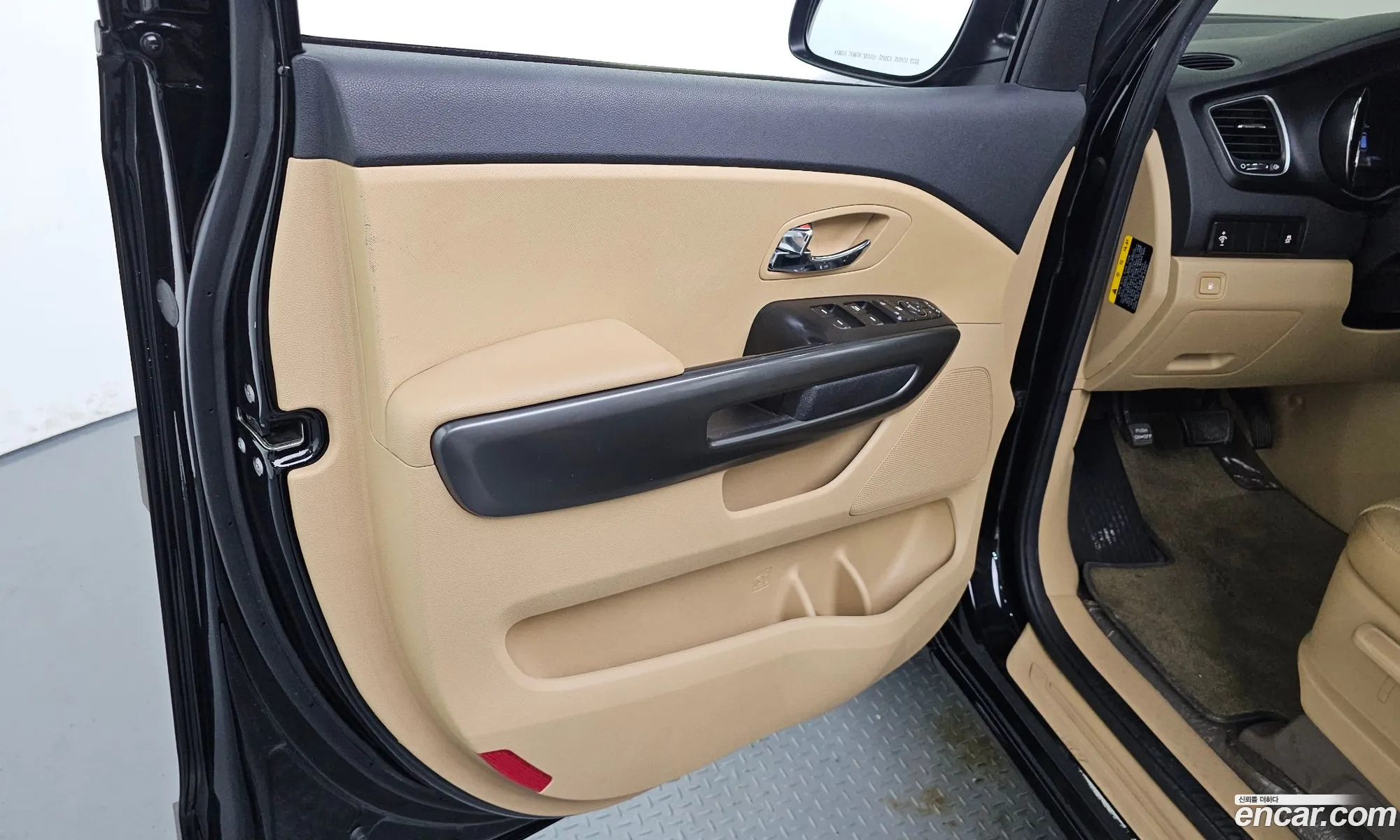 Kia Carnival 2018 — 5