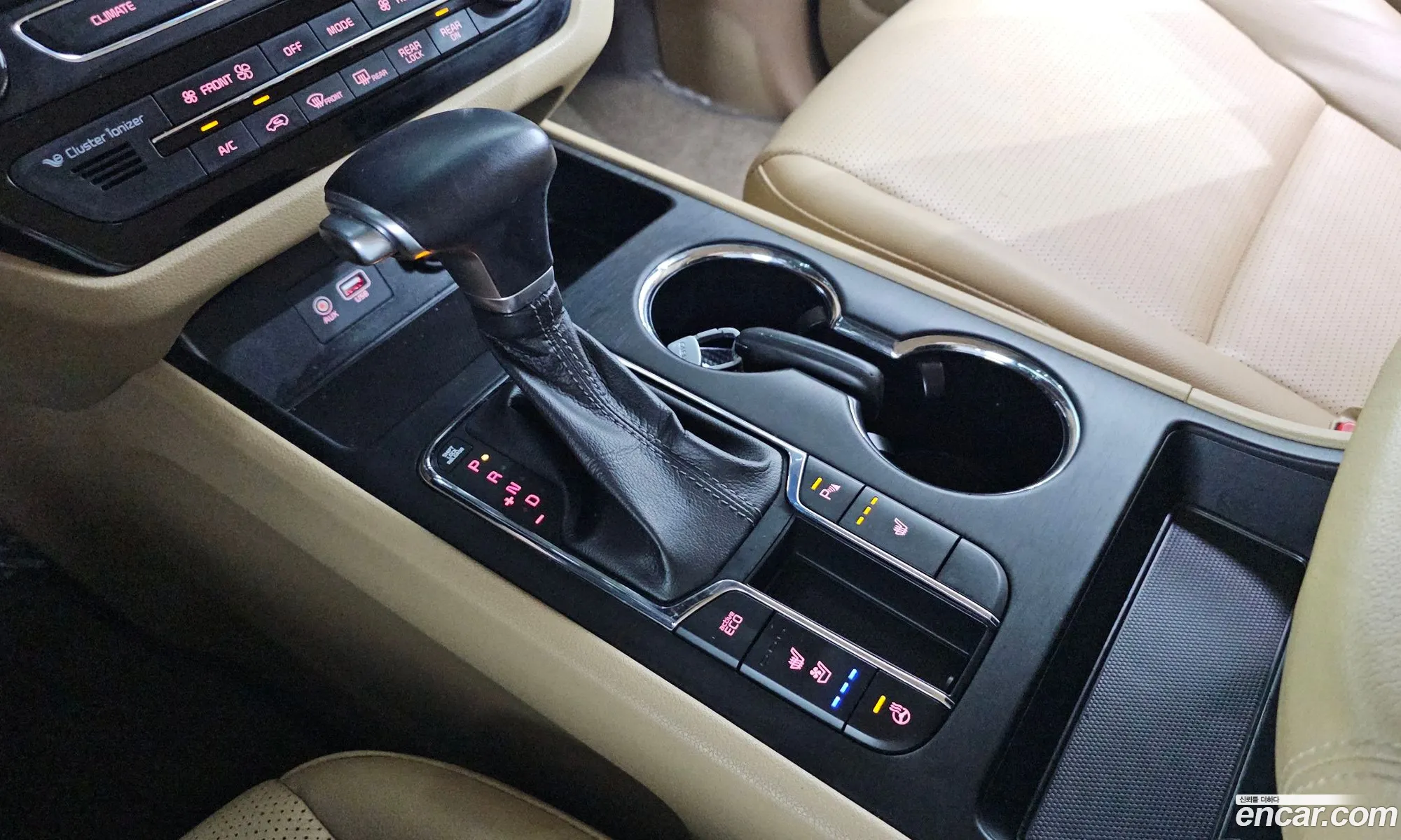 Kia Carnival 2018 — 9
