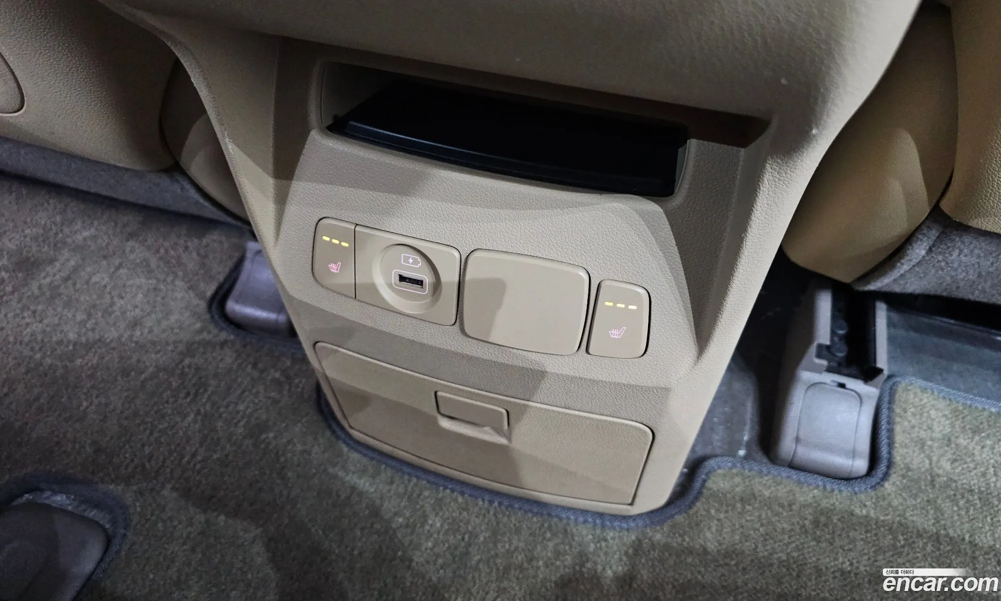 Kia Carnival 2018 — 10