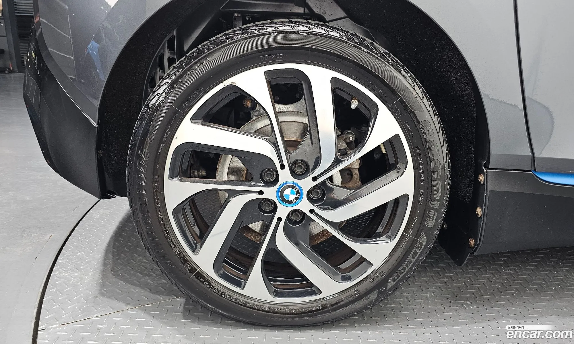BMW i3 2016 WBY1Z2102GV609820 — 16