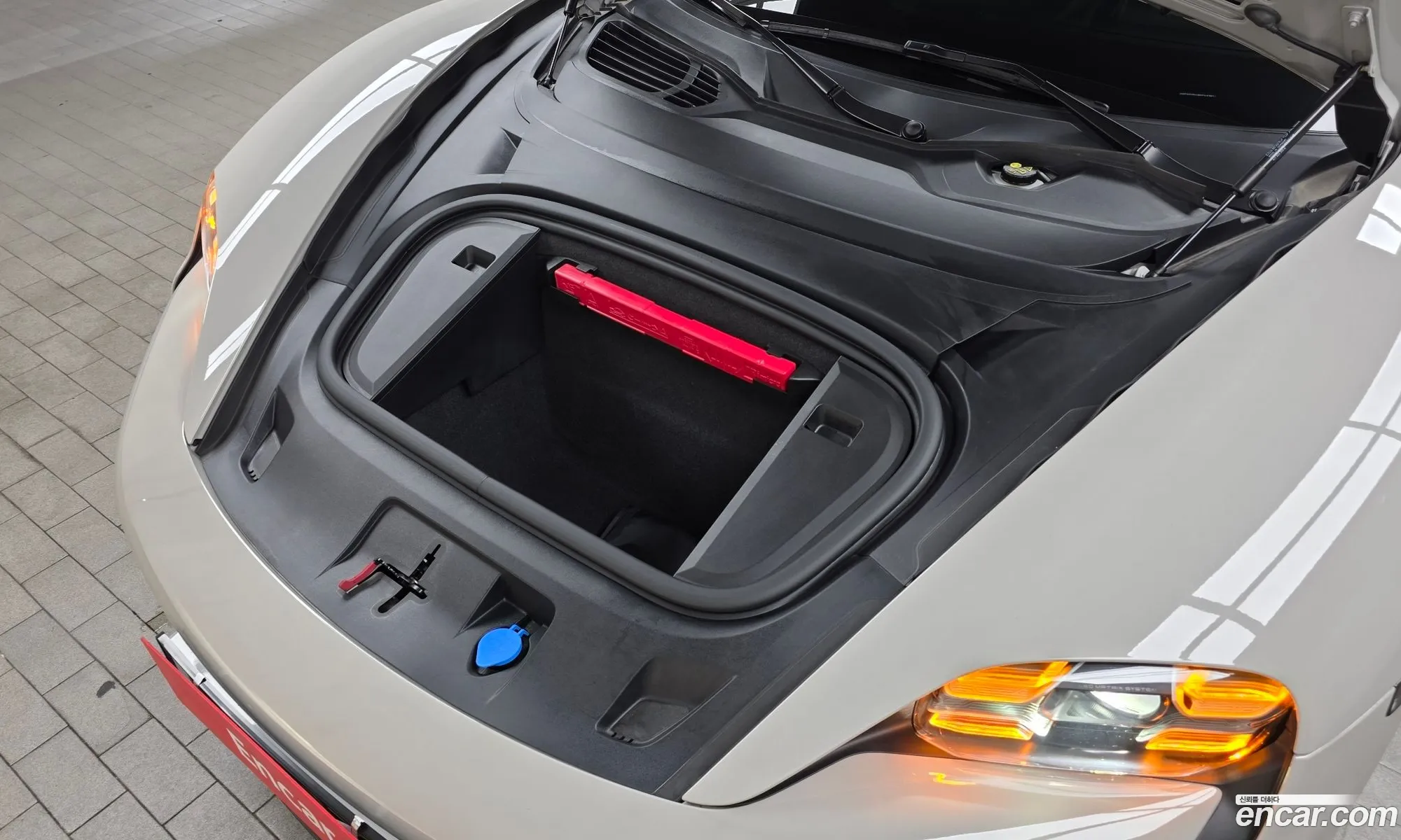 Porsche Taycan 2024 — 15