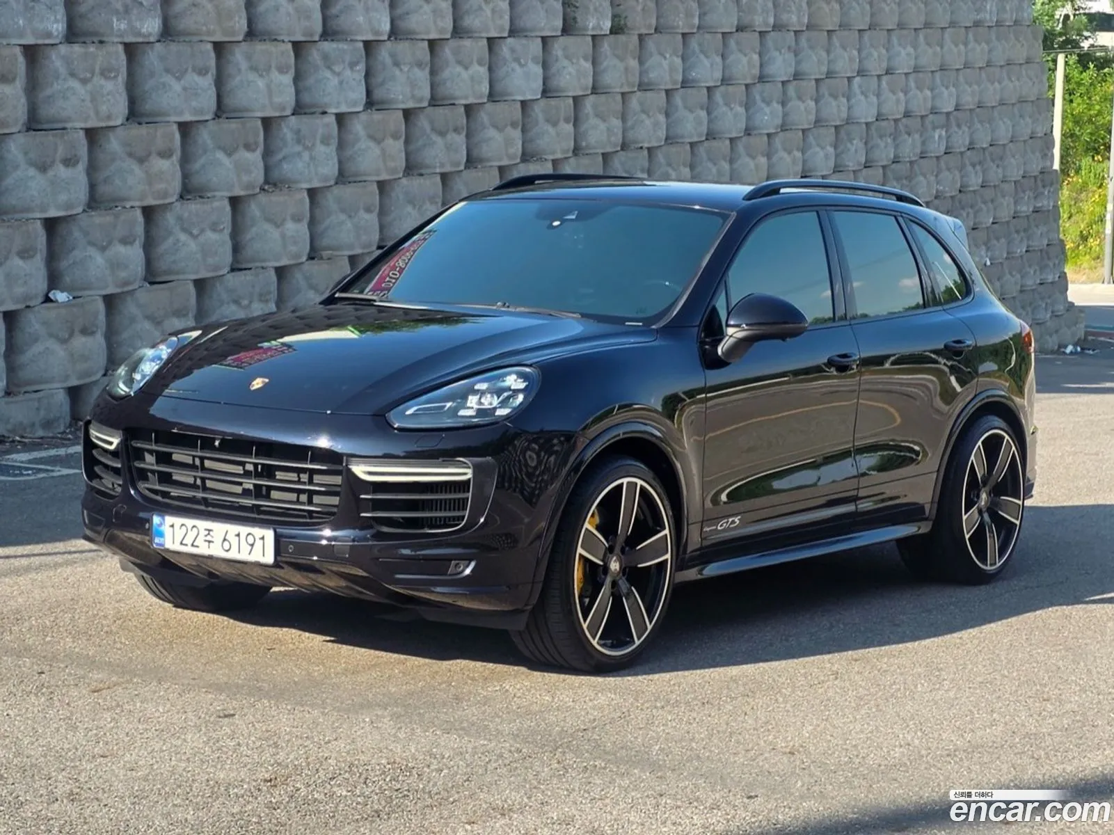 Porsche Cayenne 2016 — 16