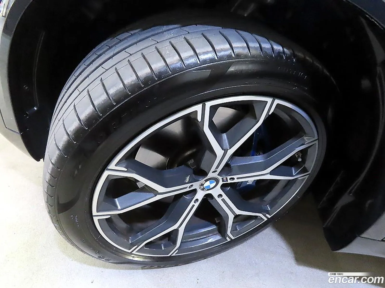 BMW X5 2025 — 4