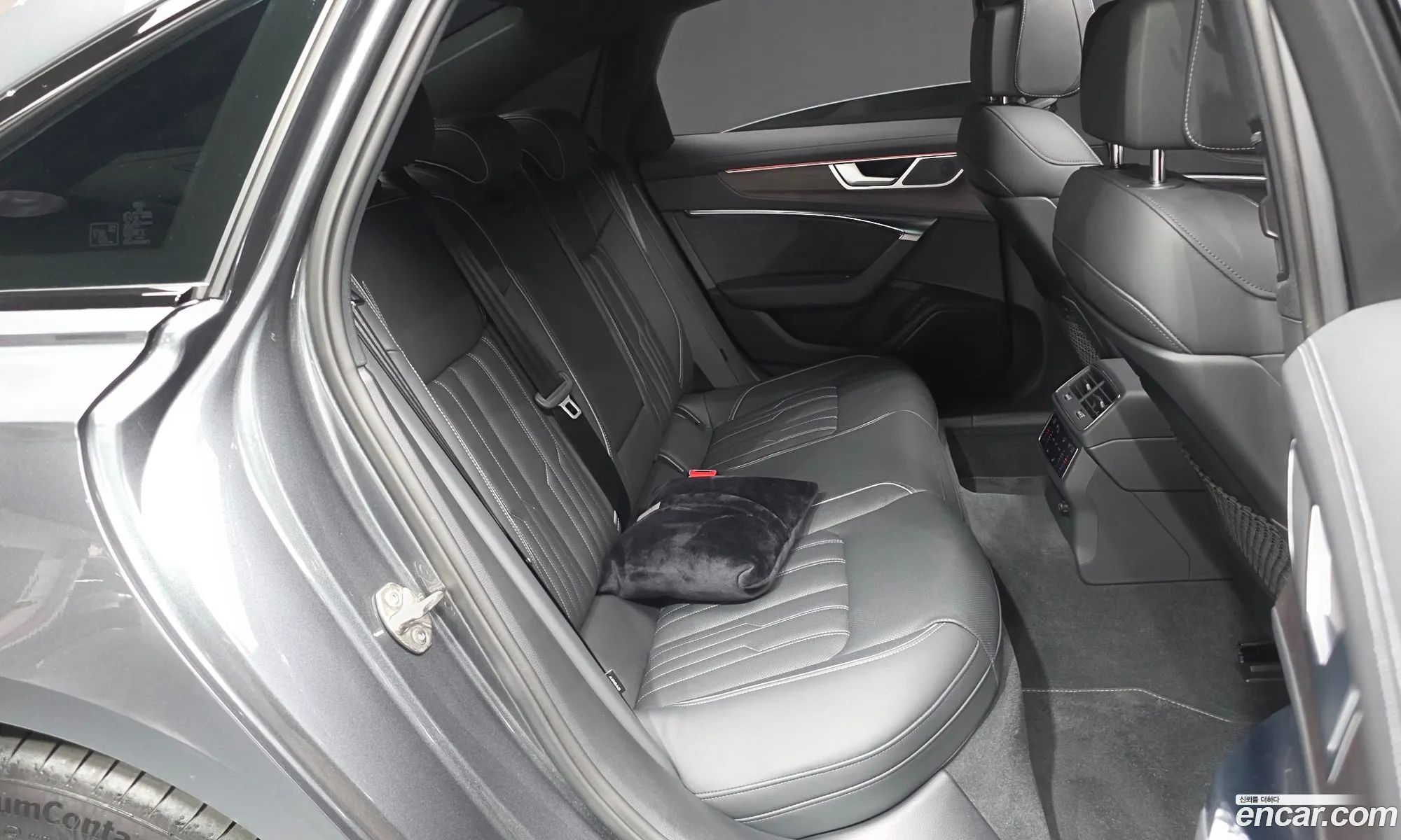 Audi A6 2025 WAUZZZF28SN023040 — 3