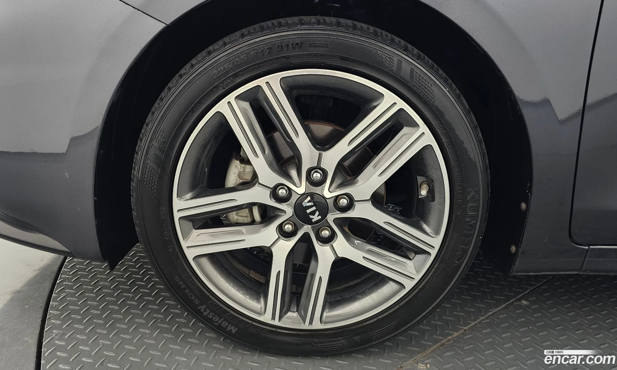 Kia K3 2018 — 33