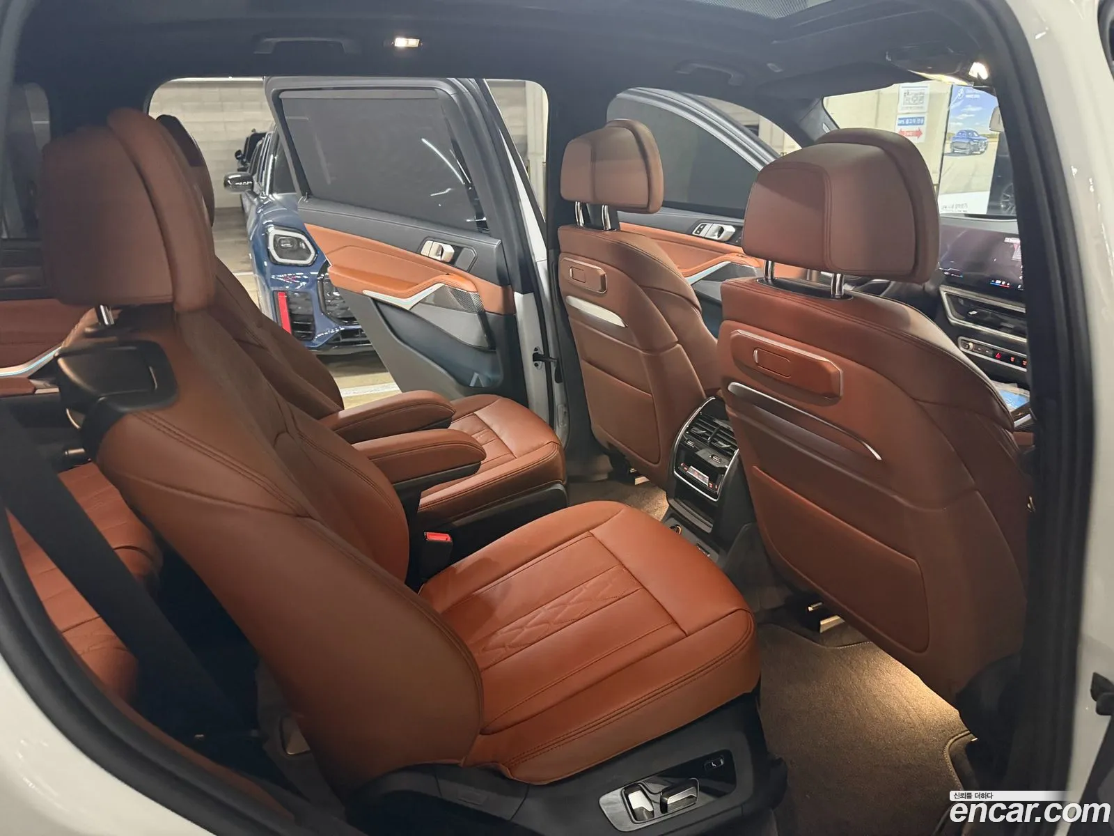 BMW X7 2025 — 7
