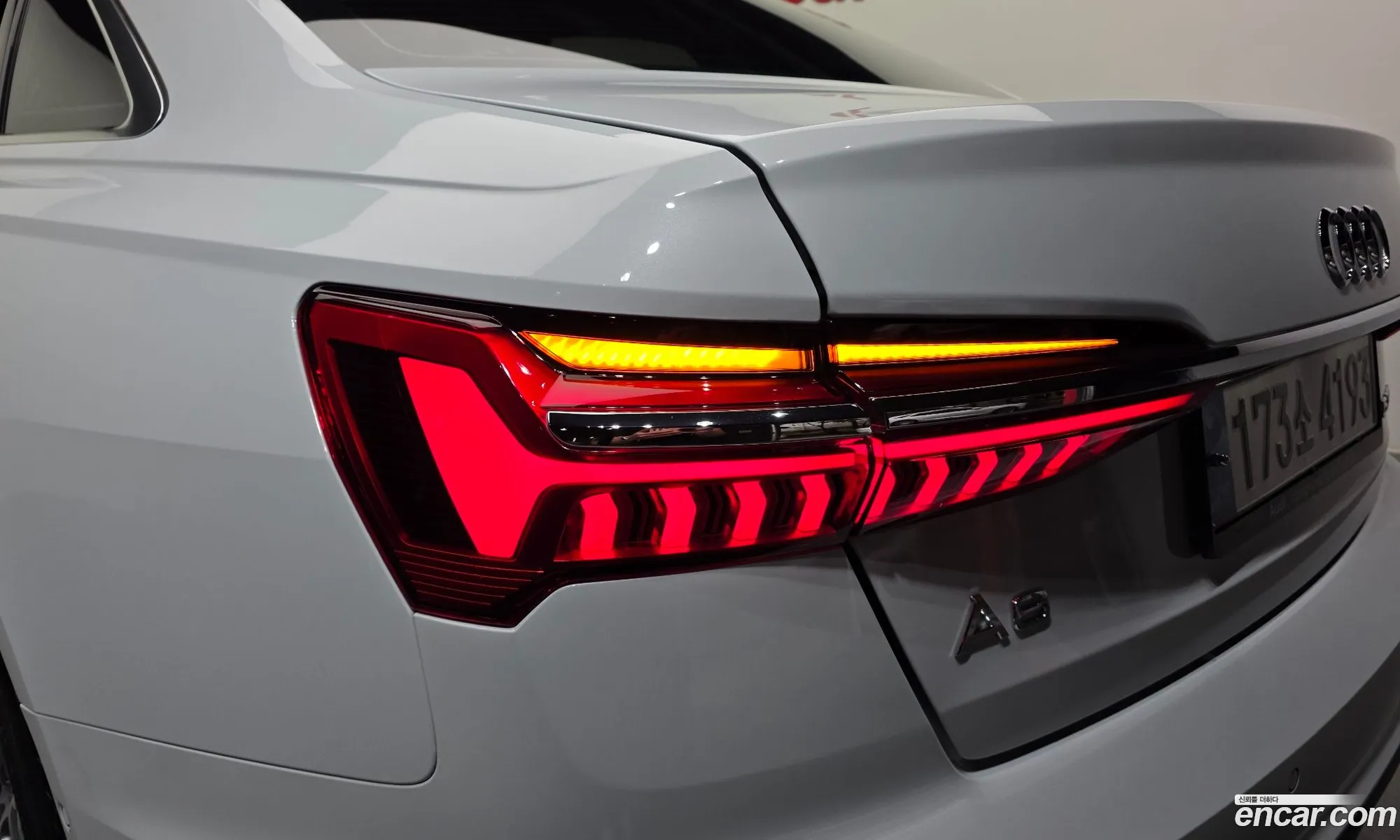 Audi A6 2023 WAUZZZF28PN063710 — 28