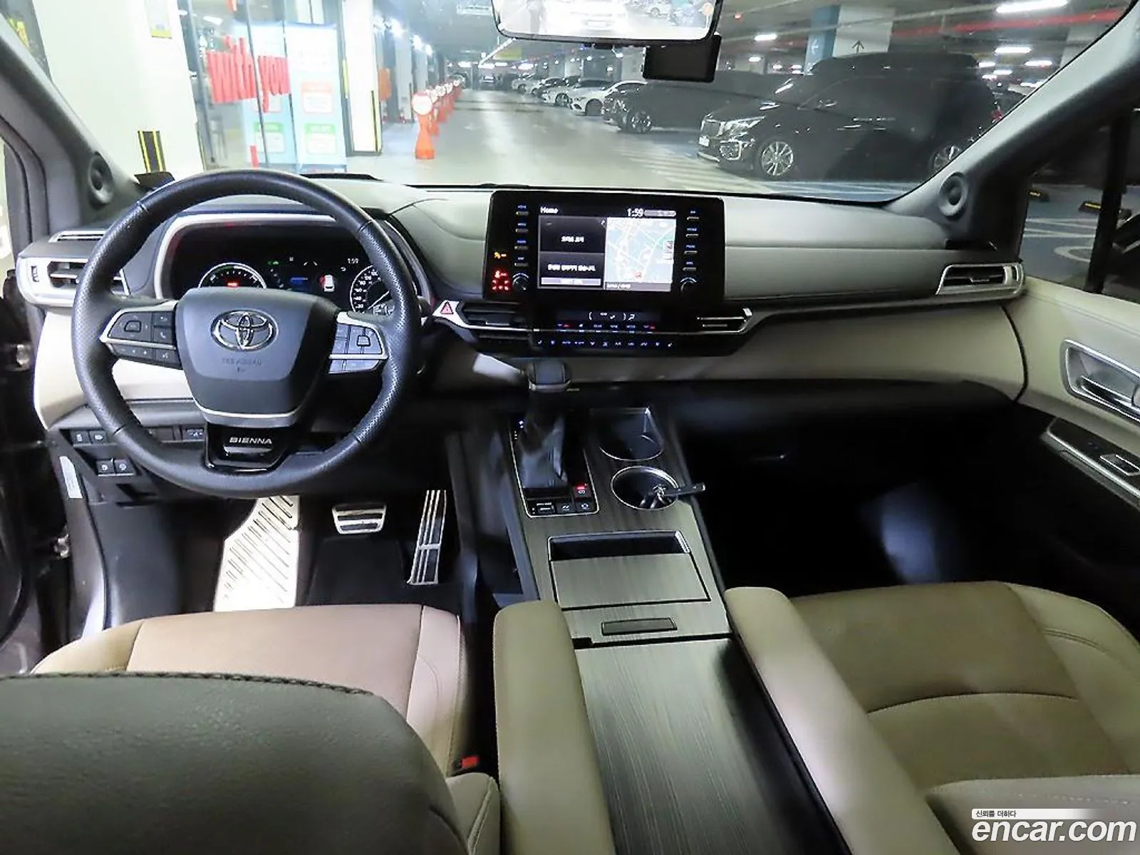 Toyota Sienna 2021 — 14