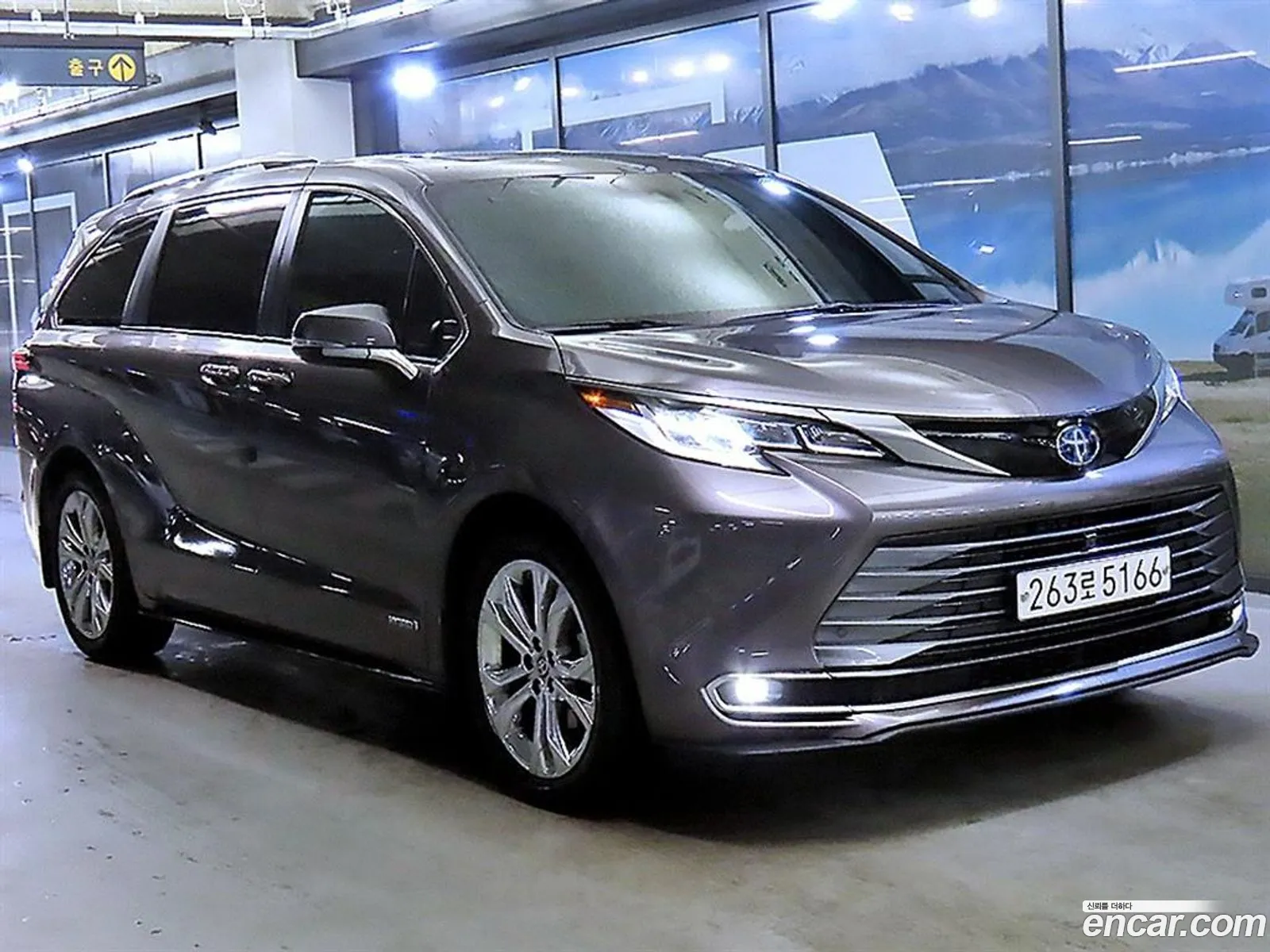 Toyota Sienna 2021 — 19