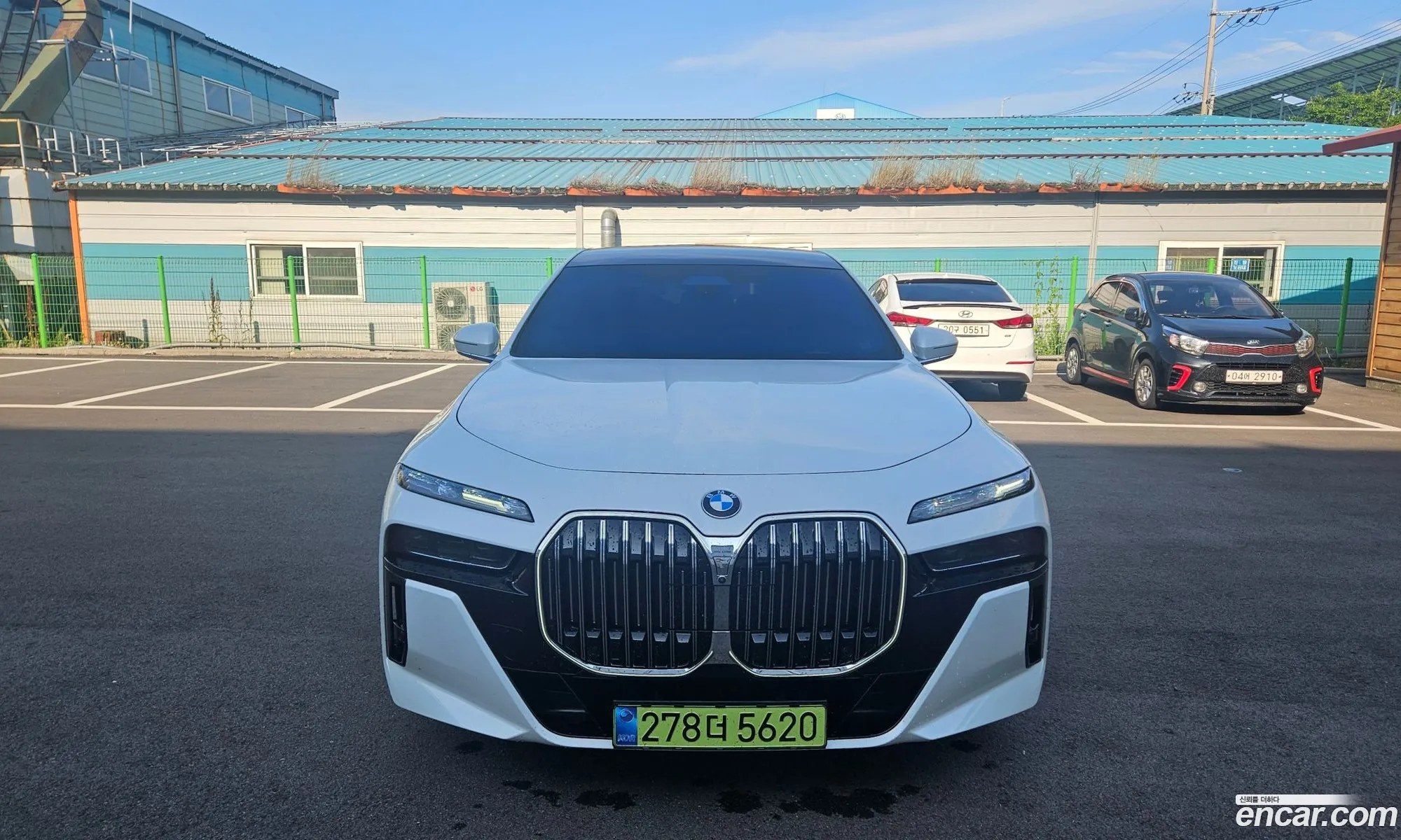 BMW 7 Series 2025 — 7