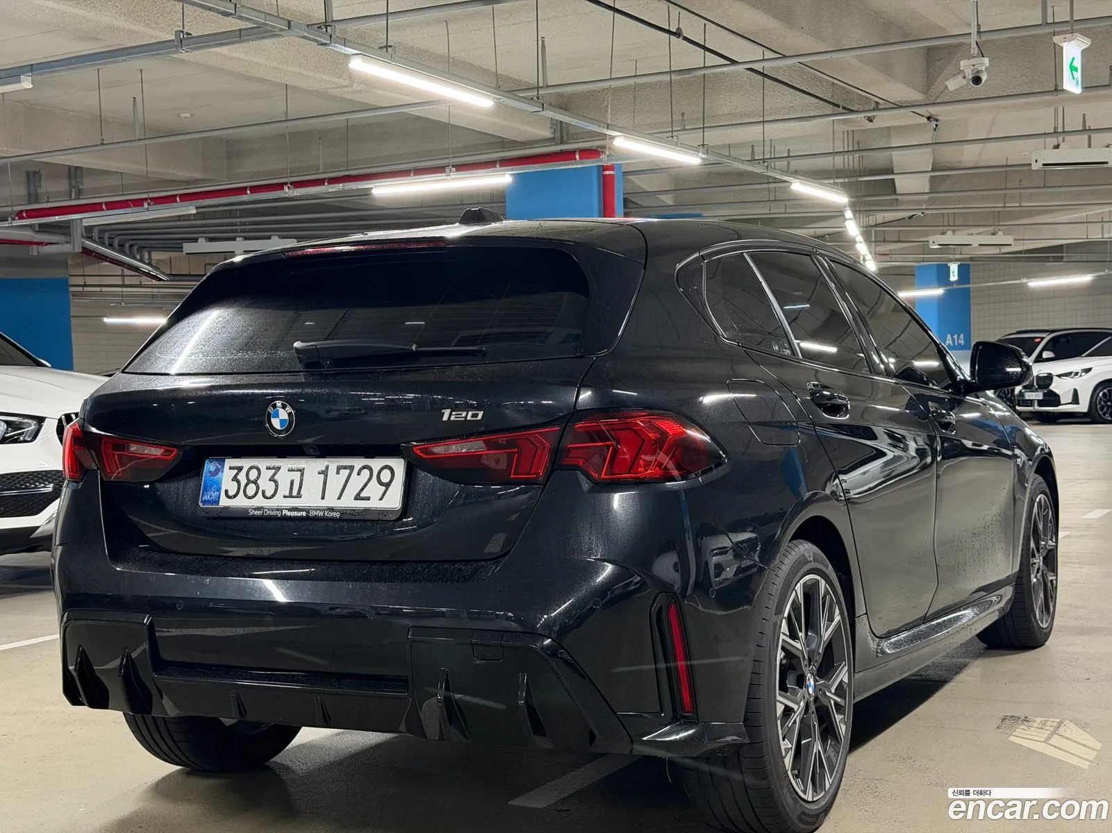 BMW 1 Series 2025 — 12