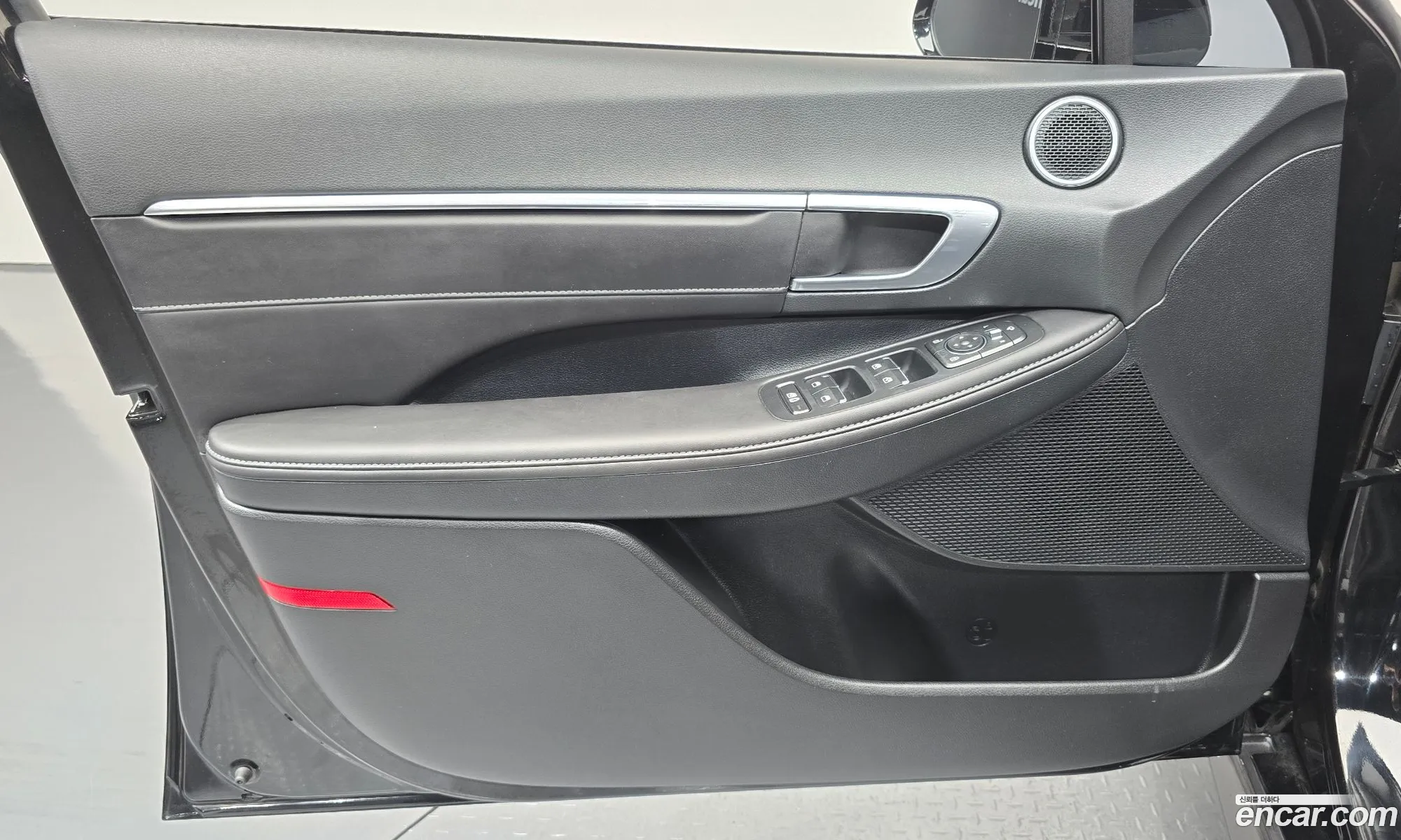 Hyundai Sonata 2022 — 28