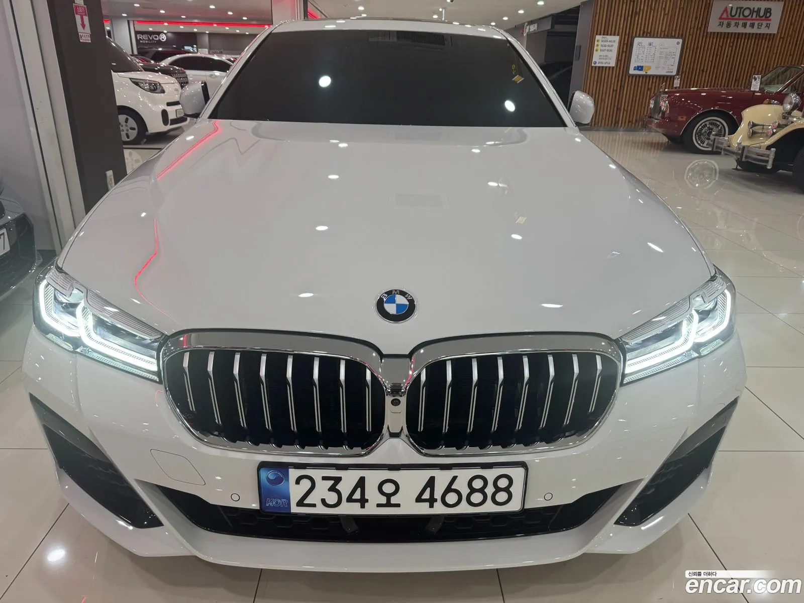 BMW 5 Series 2023 — 8