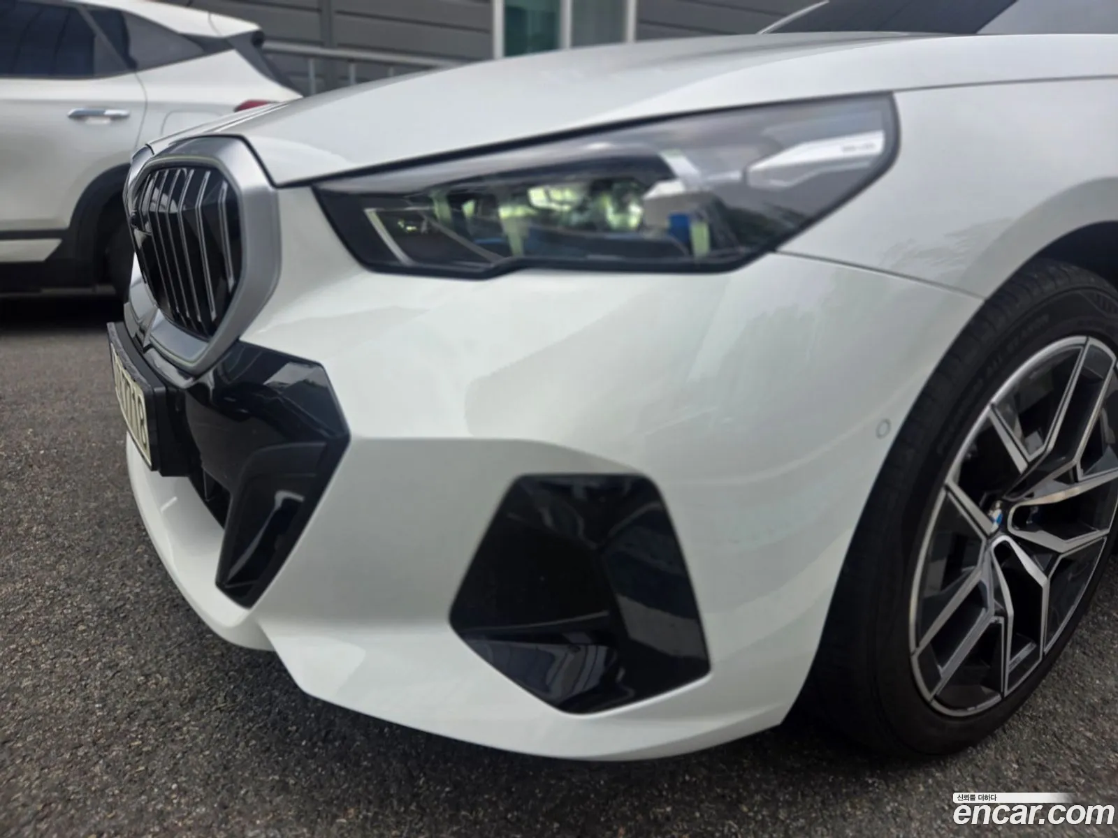 BMW 5 Series 2024 — 19