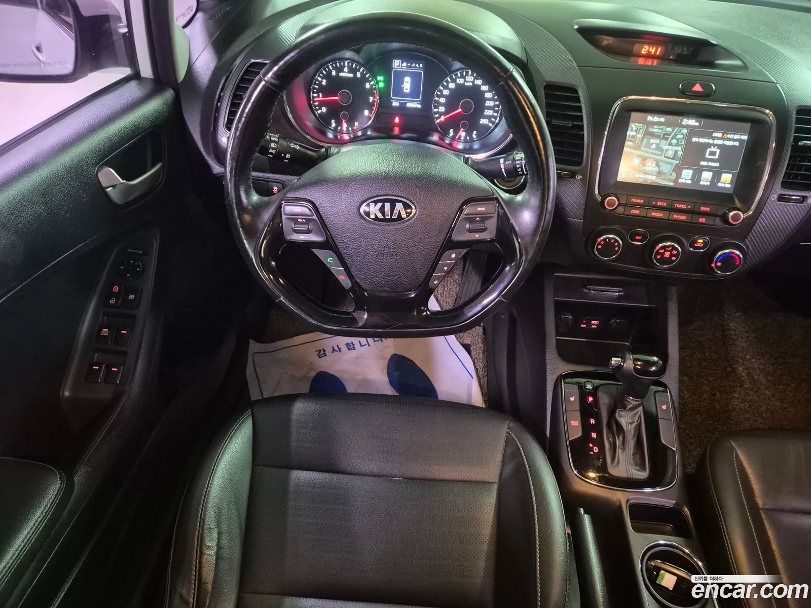 Kia K3 2017 — 5