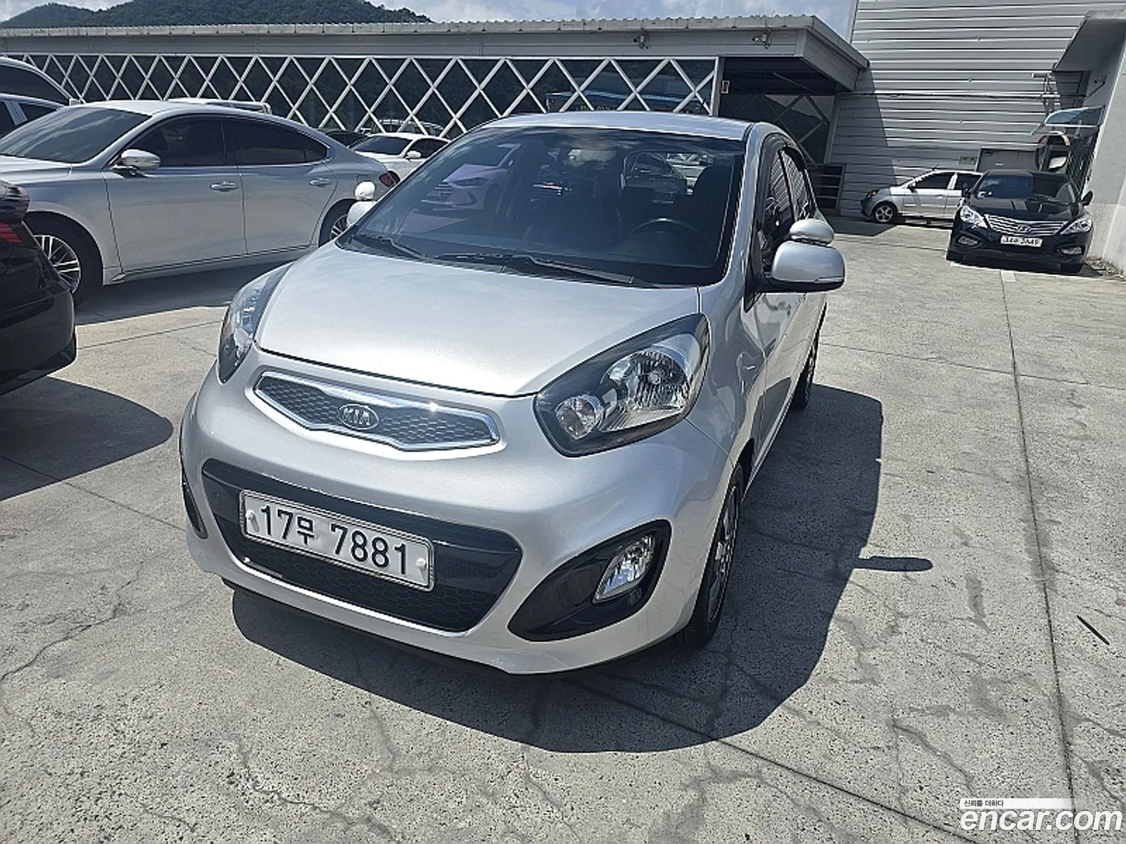 Kia Morning 2013 — 2