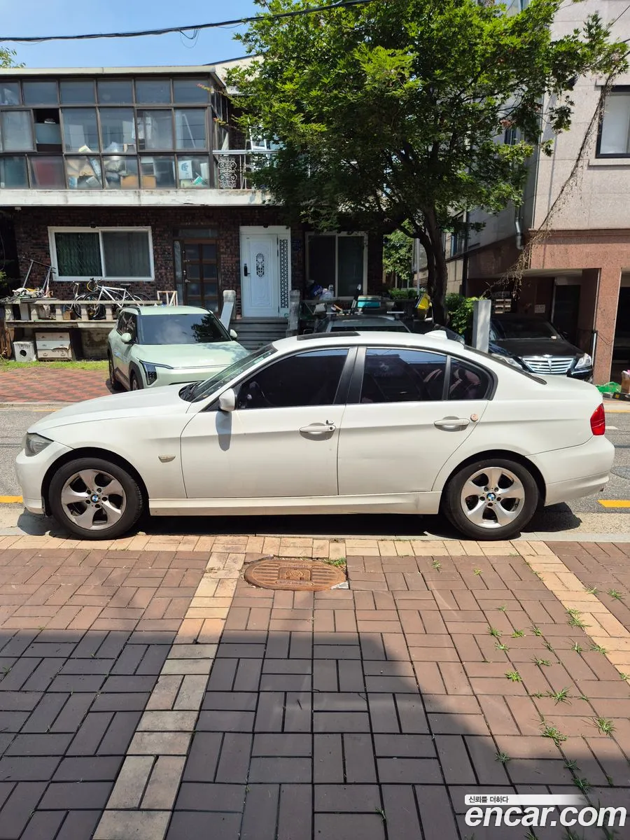 BMW 3 Series 2011 — 5