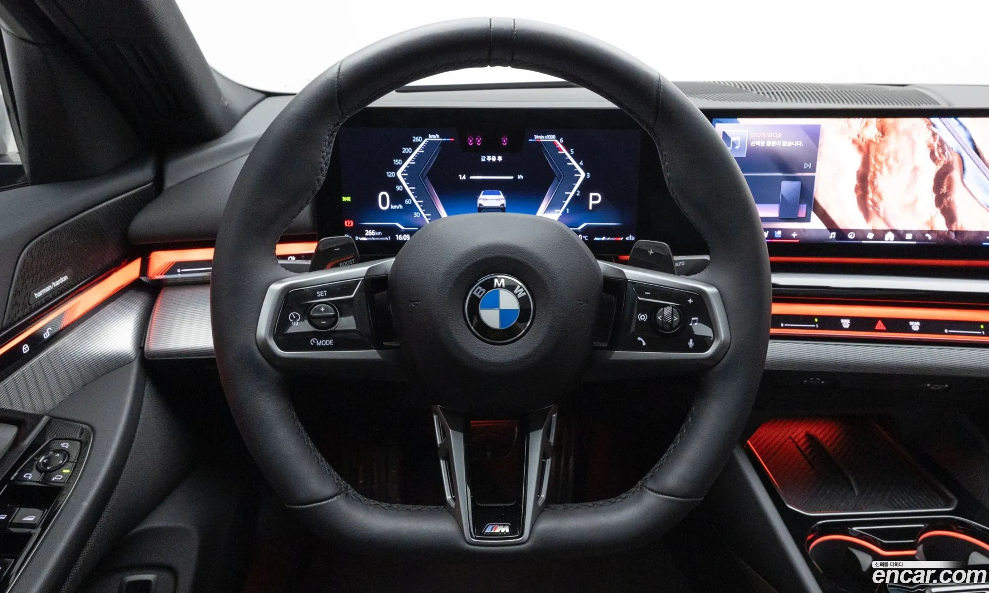 BMW 5 Series 2025 — 11