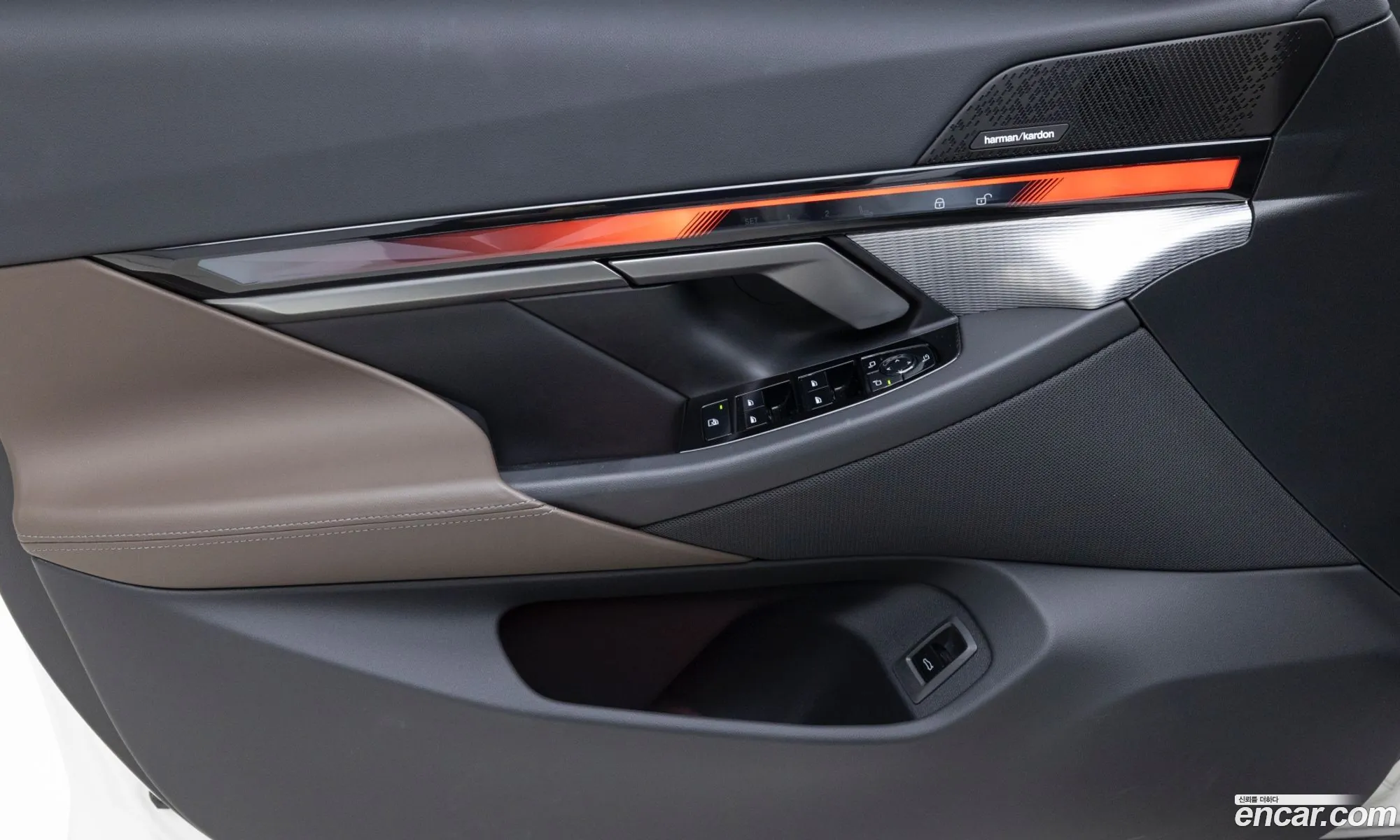 BMW 5 Series 2025 — 14