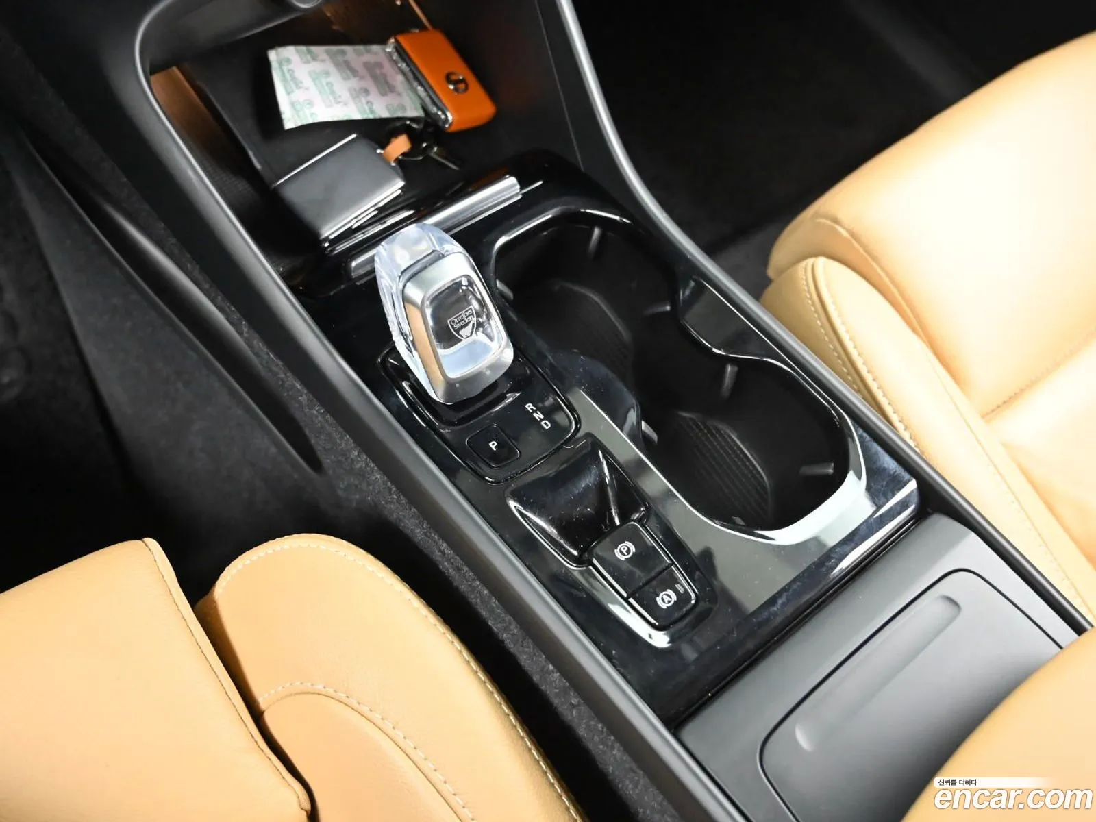 Volvo XC40 2020 — 3