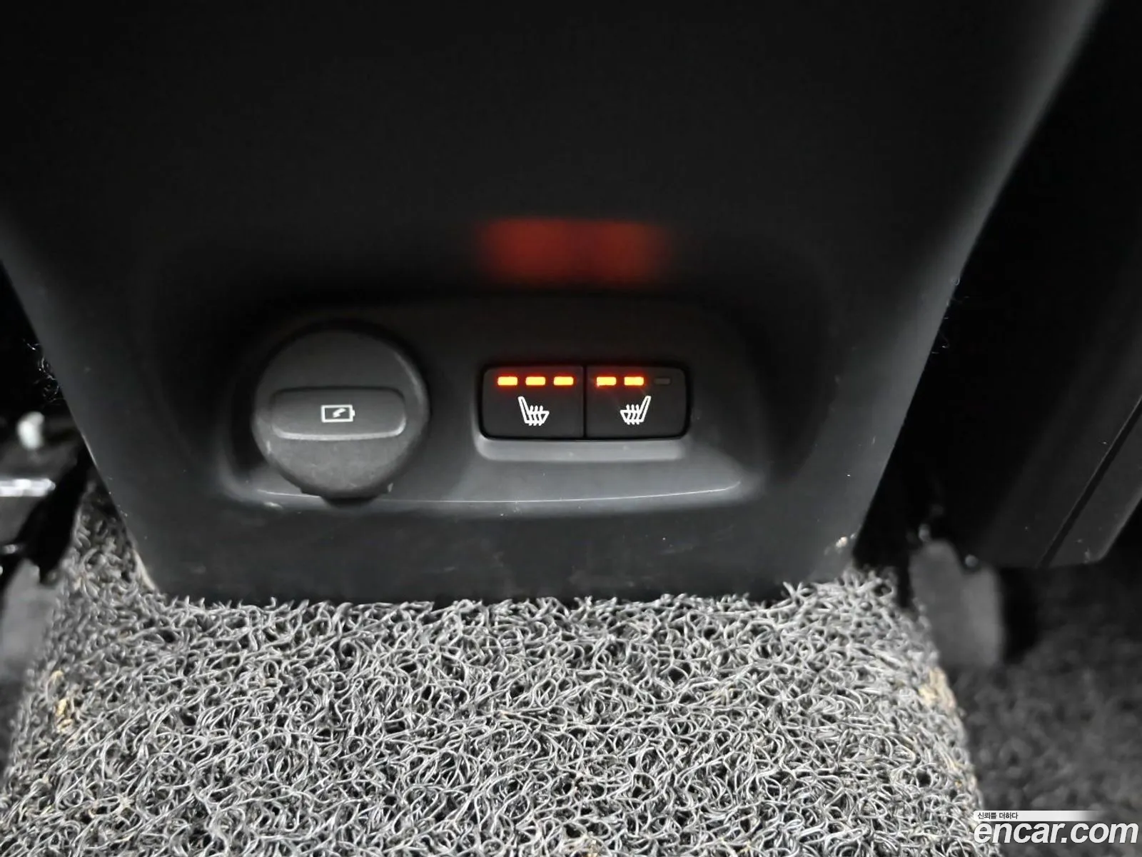 Volvo XC40 2020 — 2