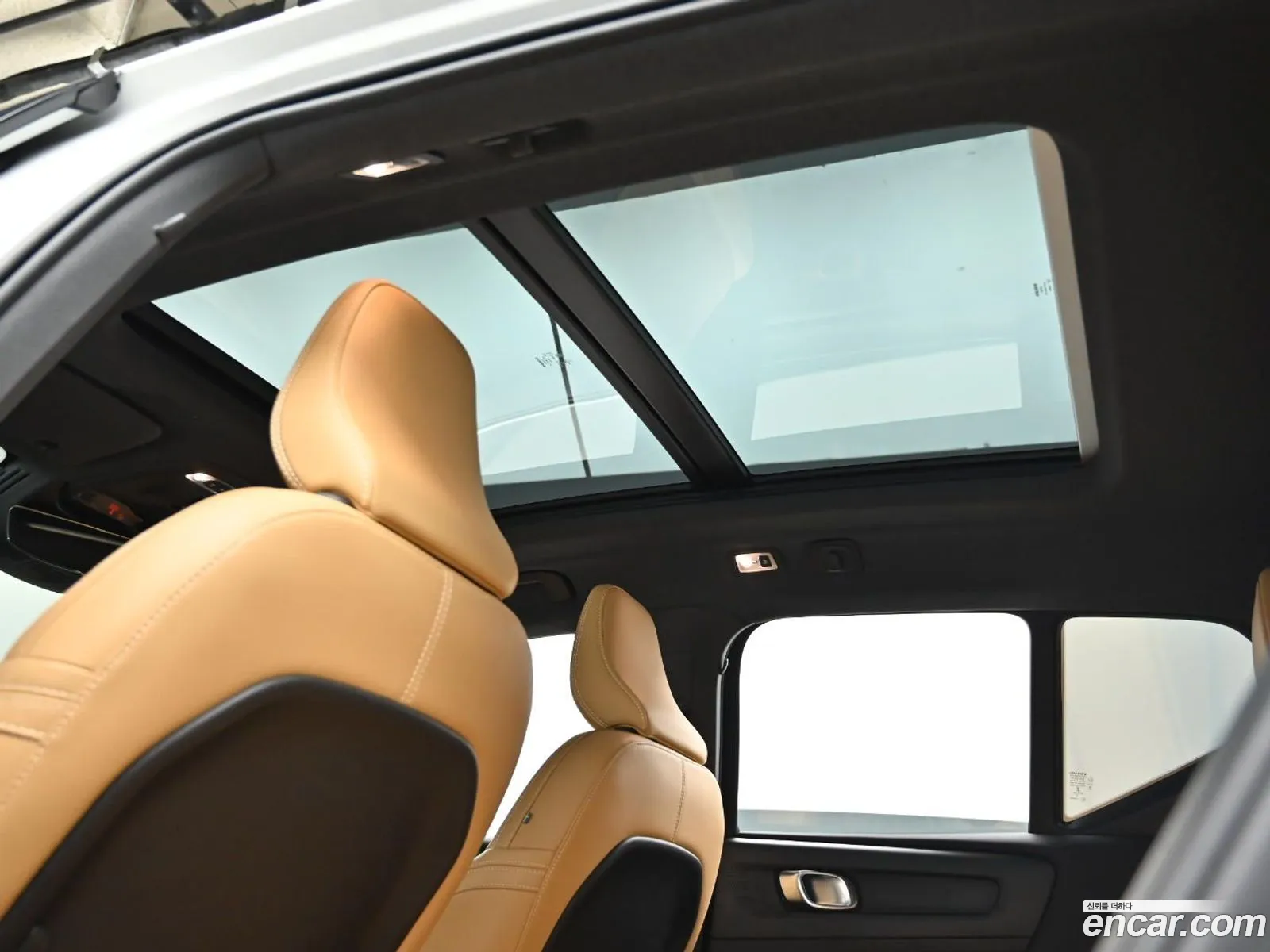 Volvo XC40 2020 — 5