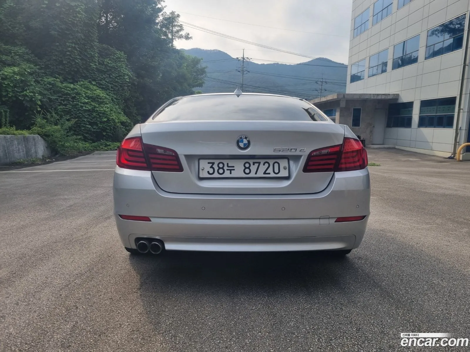 BMW 5 Series 2012 — 9