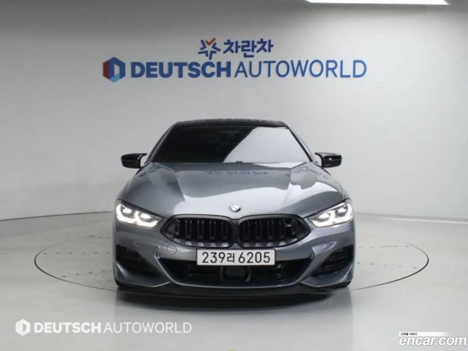 BMW 8 Series 2025 — 19