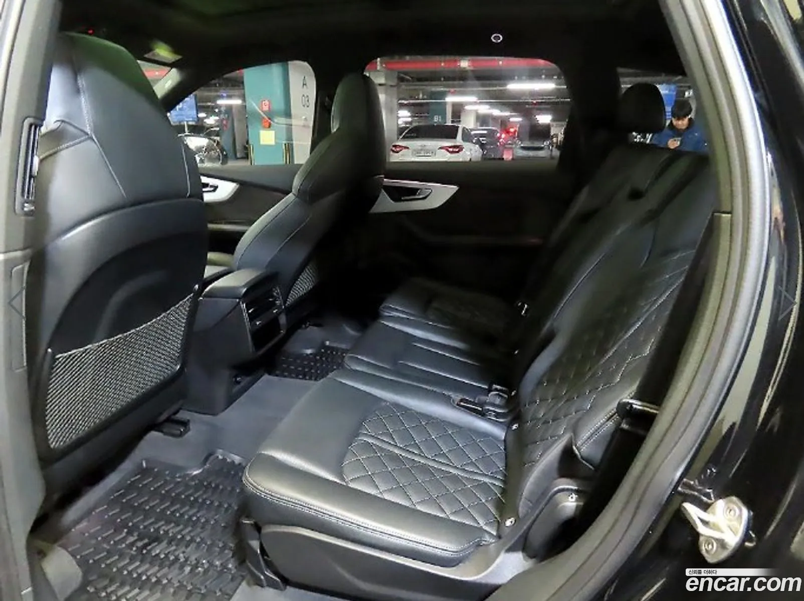 Audi Q7 2022 — 11