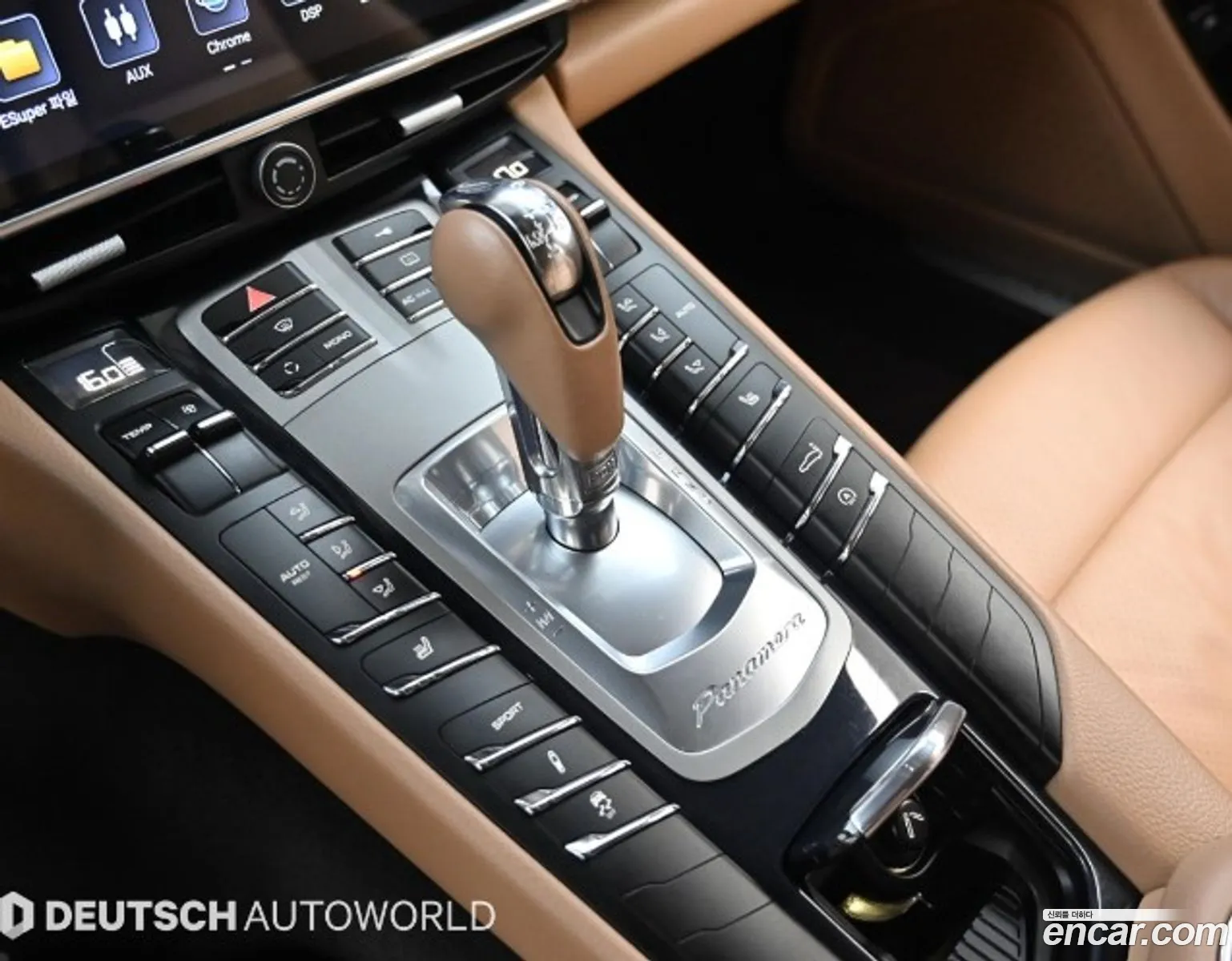 Porsche Panamera 2011 — 19
