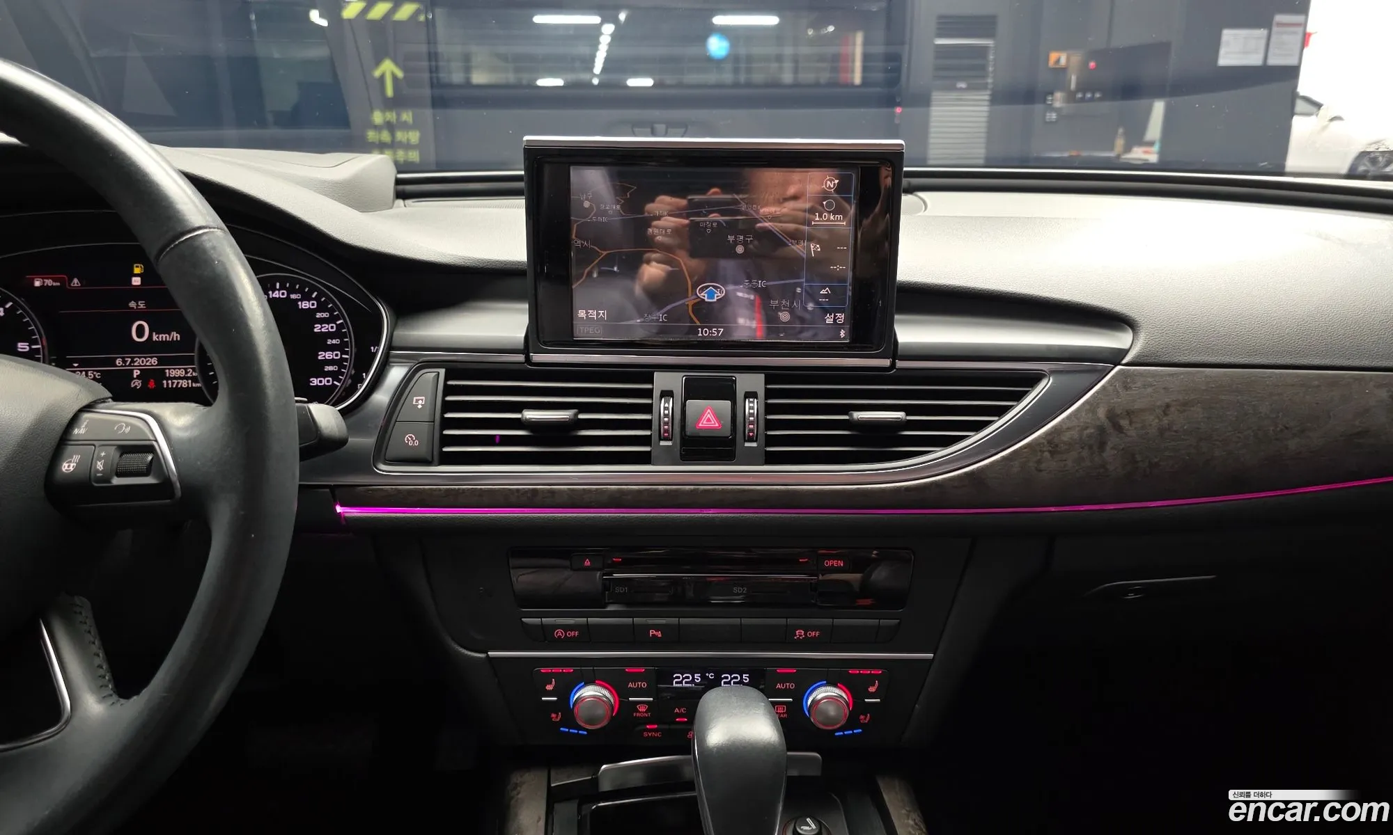 Audi A6 2018 WAUZZZ4G3JN102418 — 28
