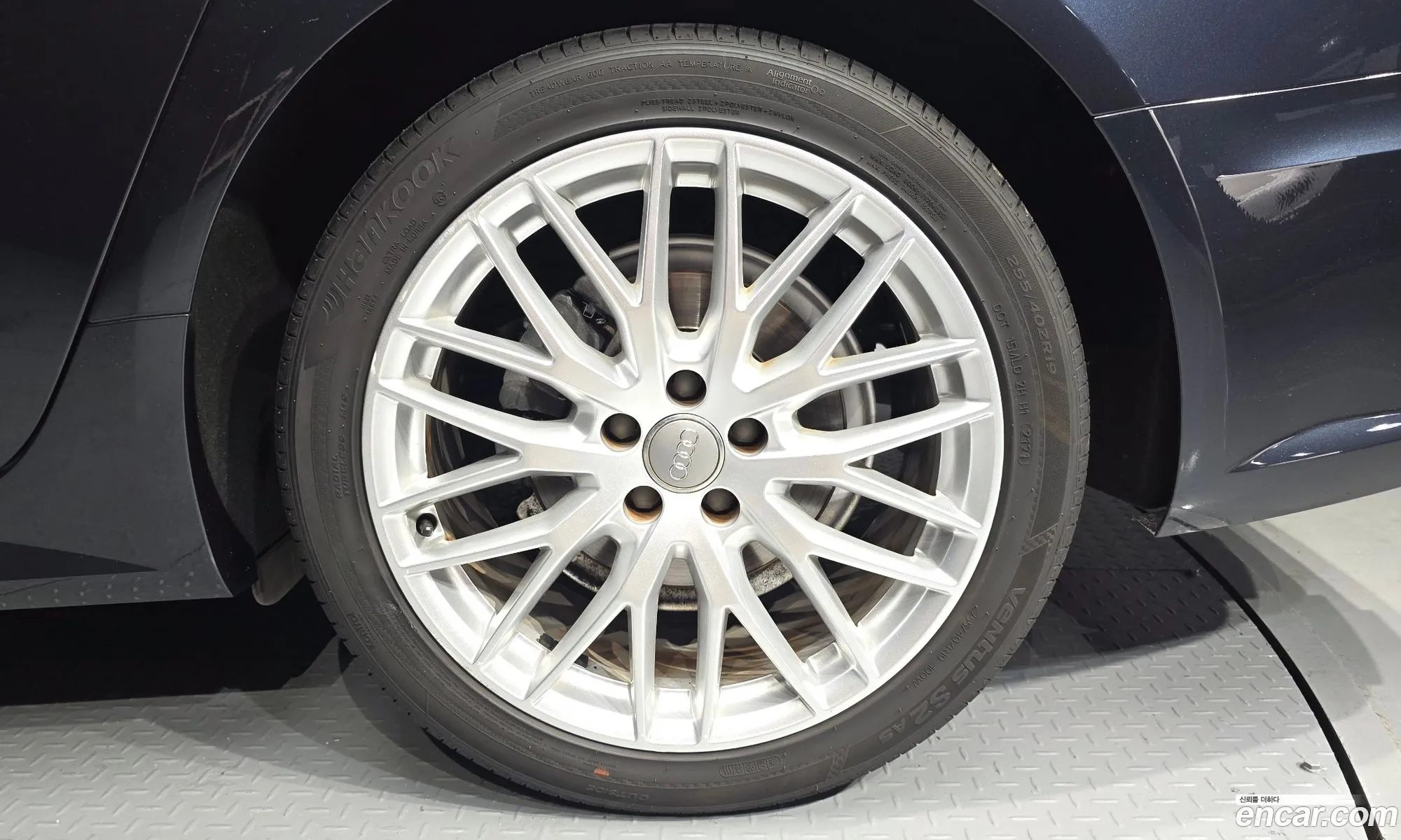 Audi A6 2018 WAUZZZ4G3JN102418 — 23