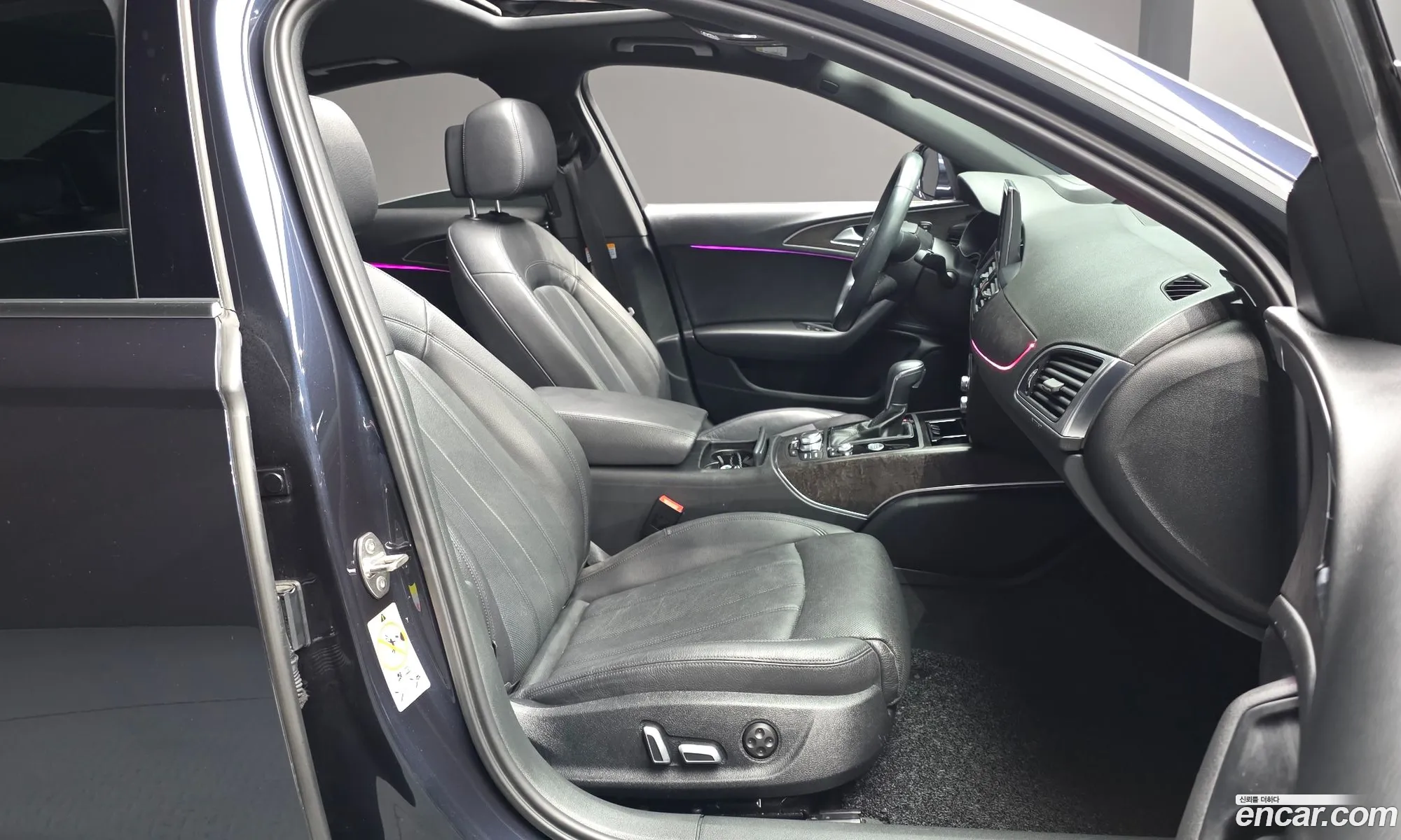 Audi A6 2018 WAUZZZ4G3JN102418 — 12