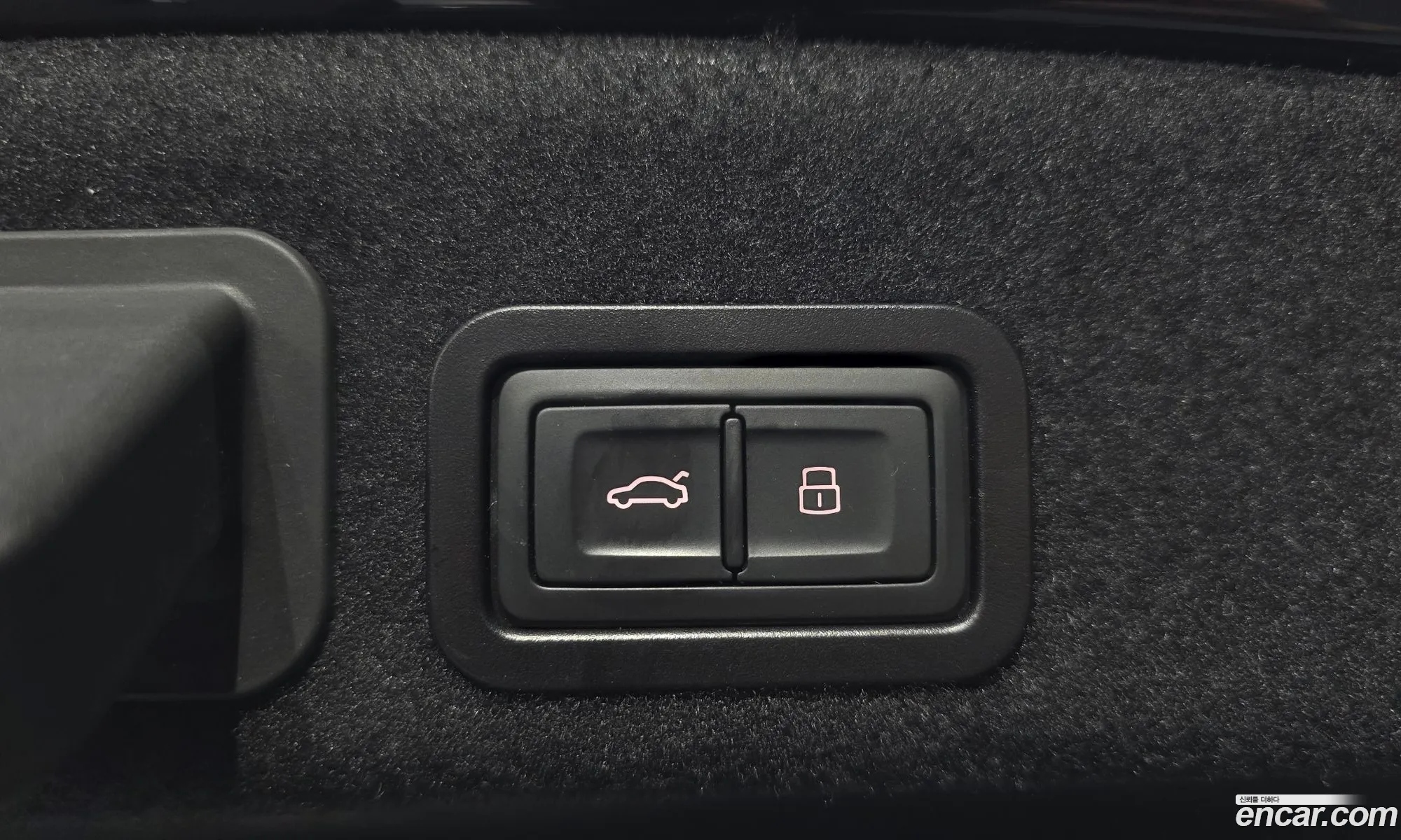 Audi A6 2018 WAUZZZ4G3JN102418 — 11