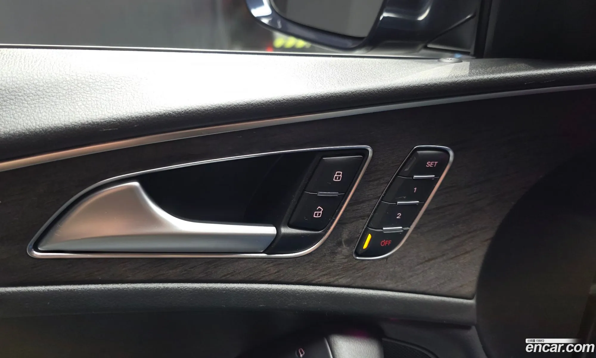 Audi A6 2018 WAUZZZ4G3JN102418 — 6