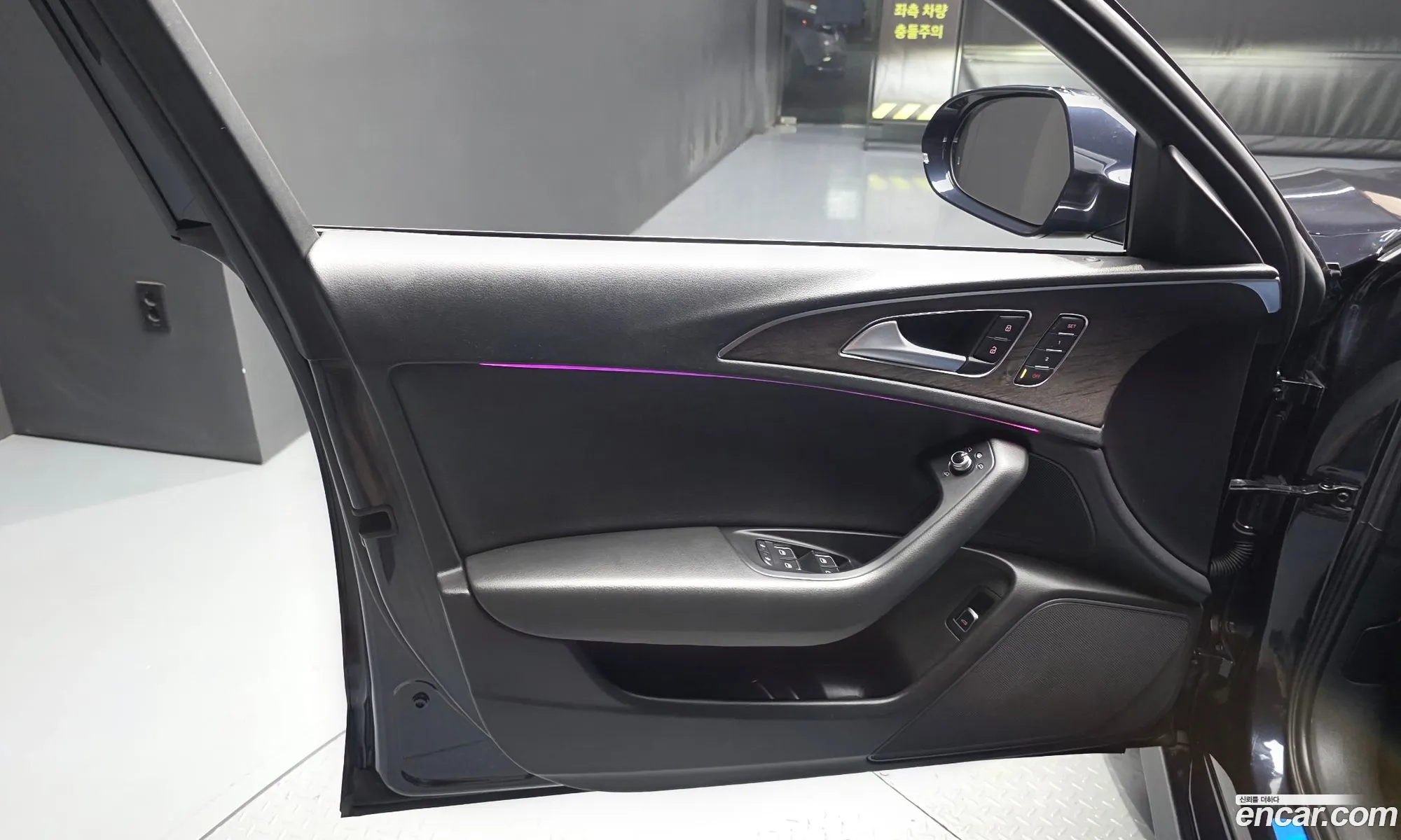 Audi A6 2018 WAUZZZ4G3JN102418 — 27