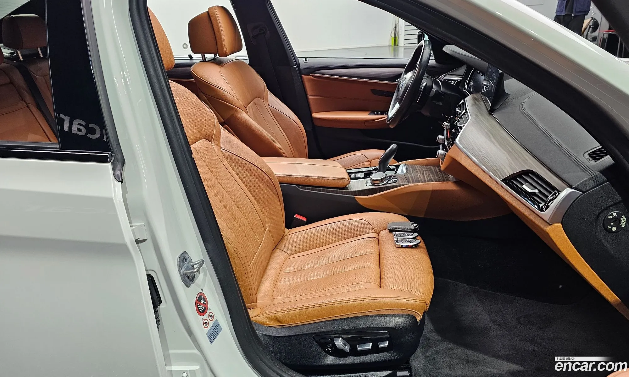 BMW 5 Series 2017 — 9