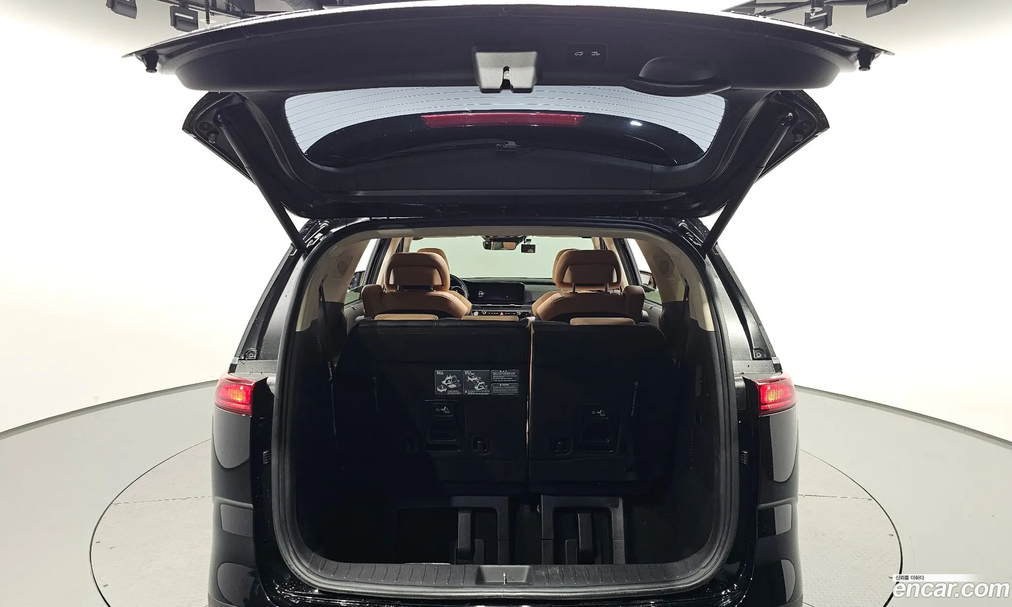 Kia Carnival 2021 KNANE81BBMS124103 — 36