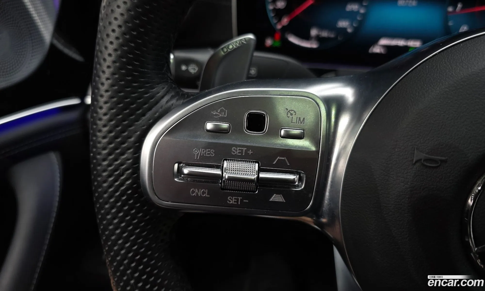 Mercedes-Benz AMG GT 2021 — 24