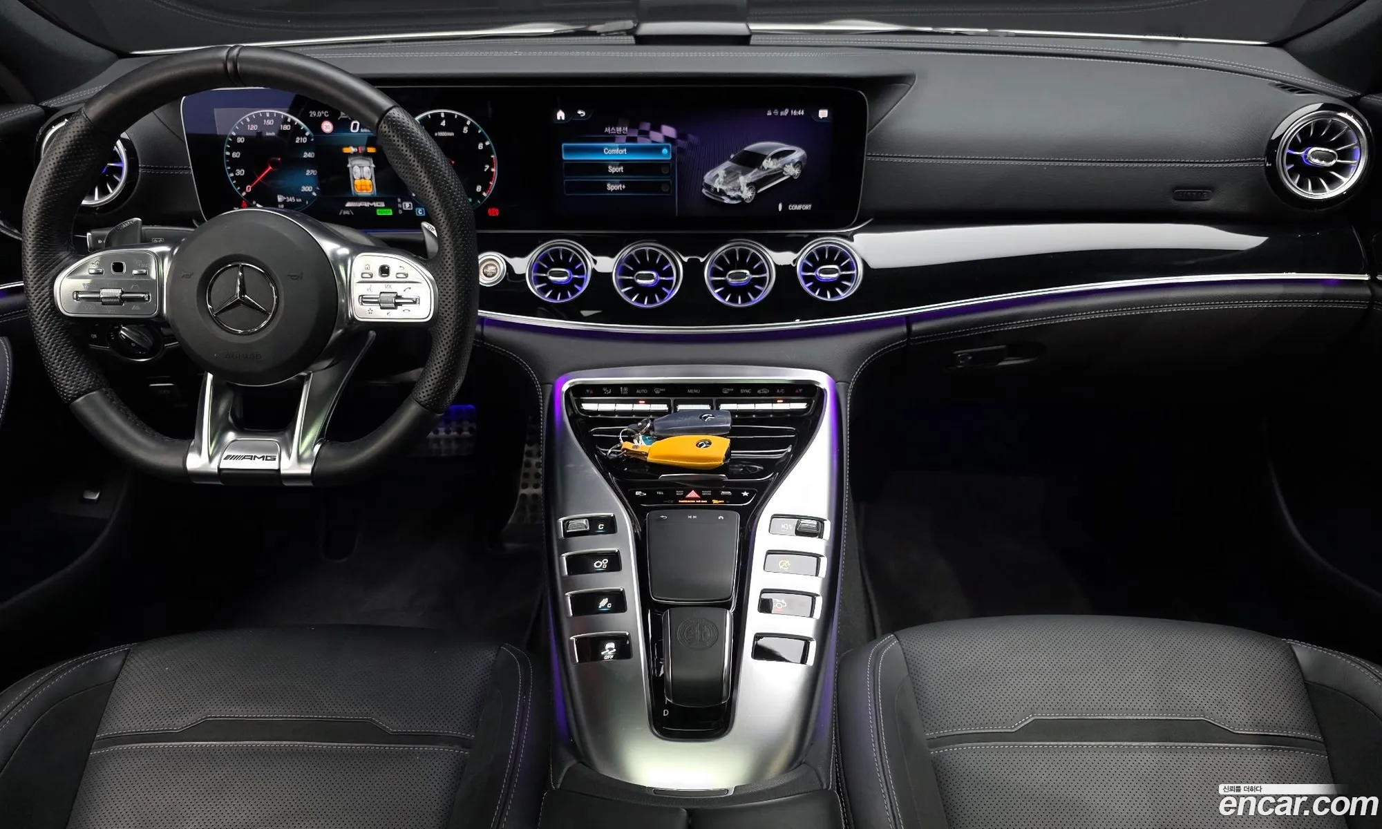 Mercedes-Benz AMG GT 2021 — 30