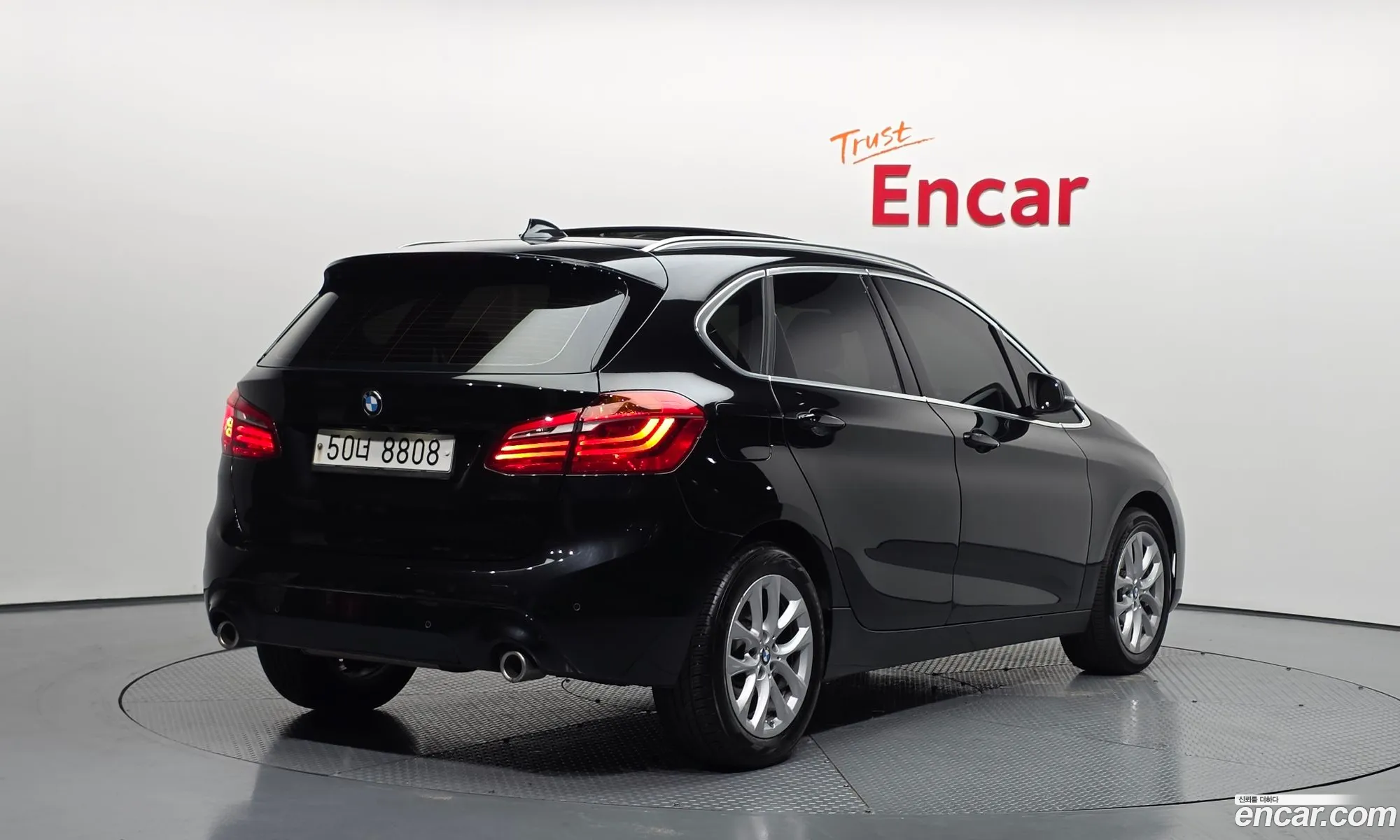 BMW 2 Series Active Tourer 2019 — 16