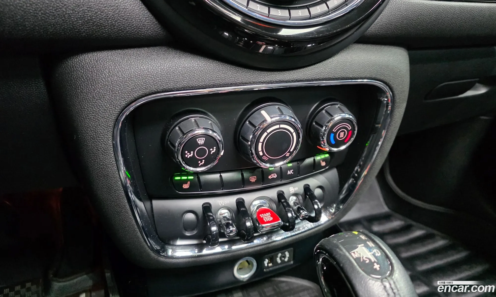 Mini Cooper Clubman 2017 WMWLN5103H2F17903 — 11