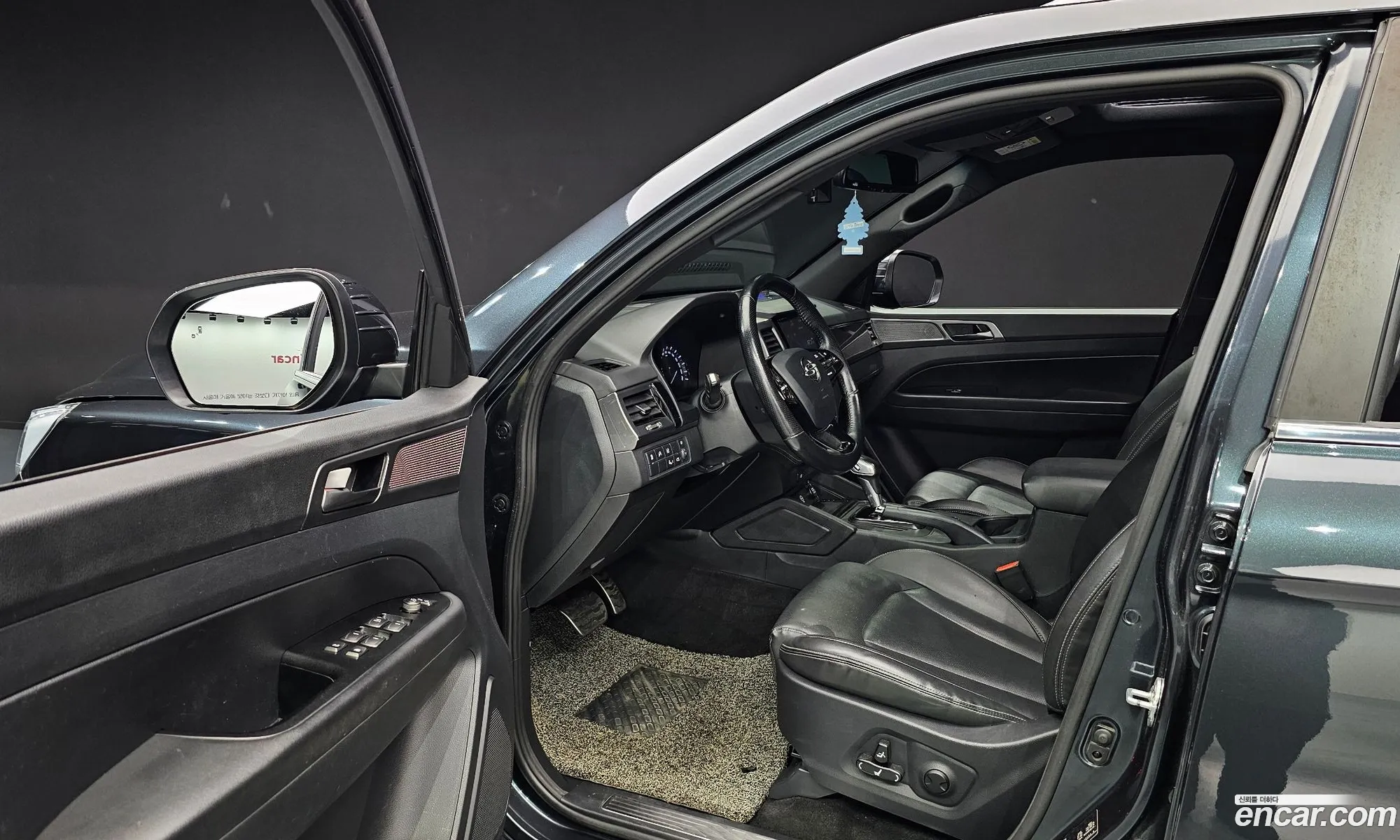 KG Mobility (SsangYong) Rexton Sports Khan 2021 — 11