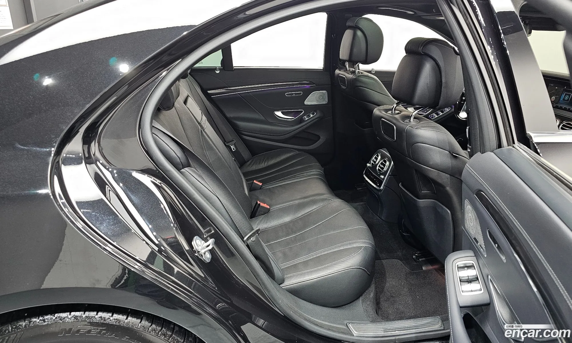 Mercedes-Benz S-Class W222 2019 — 10