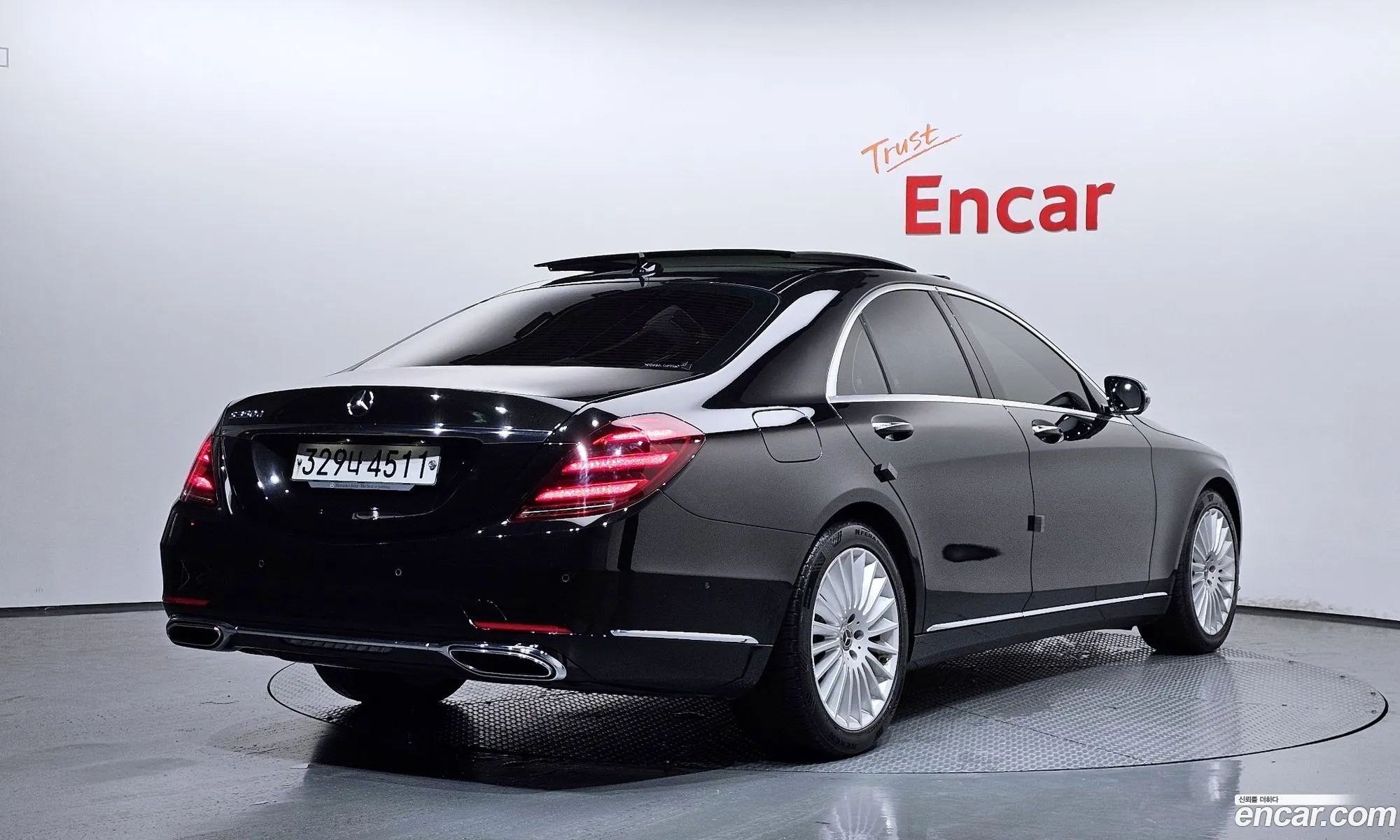 Mercedes-Benz S-Class W222 2019 — 18
