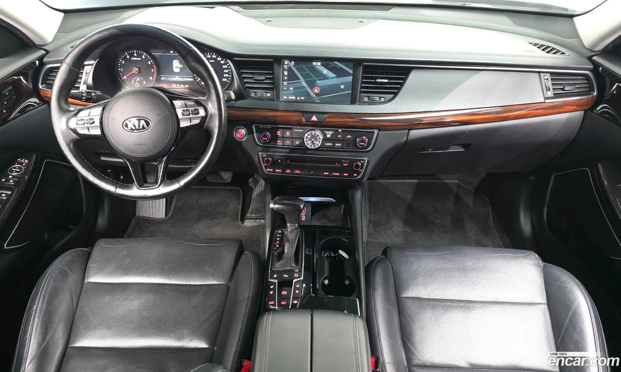Kia K7 2016 — 20