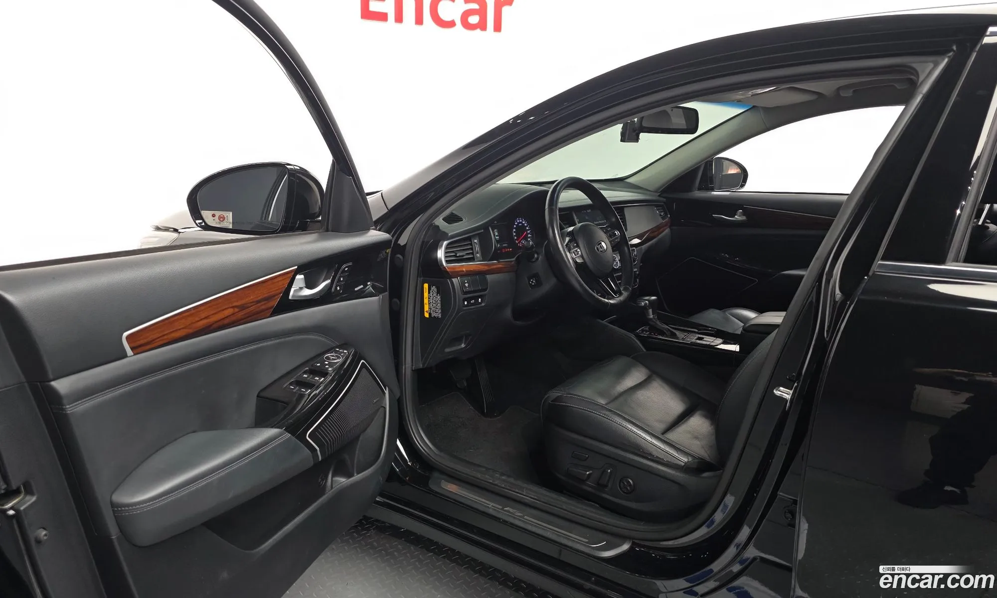 Kia K7 2016 — 11