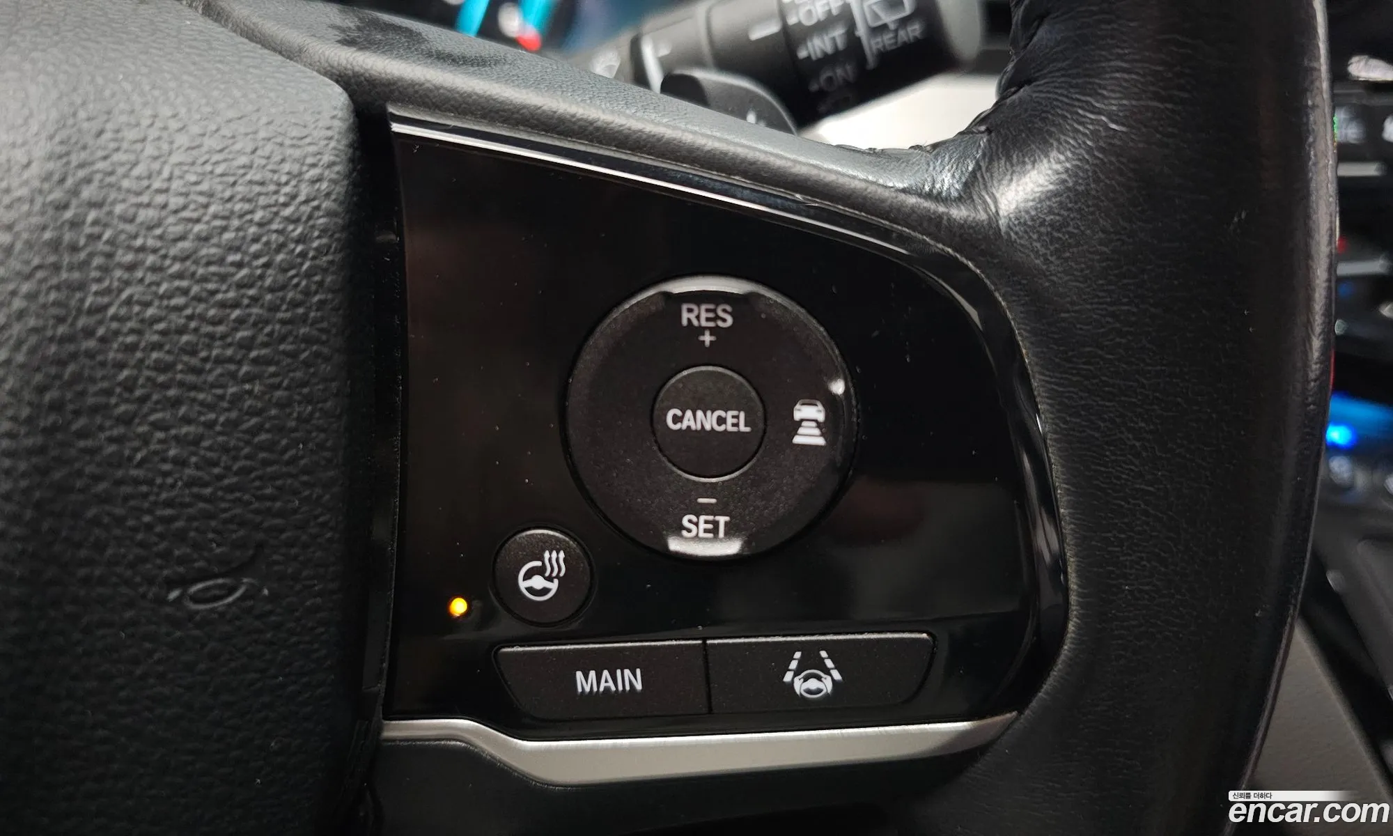 Honda Odyssey 2017 5KBRL6880JB600206 — 2